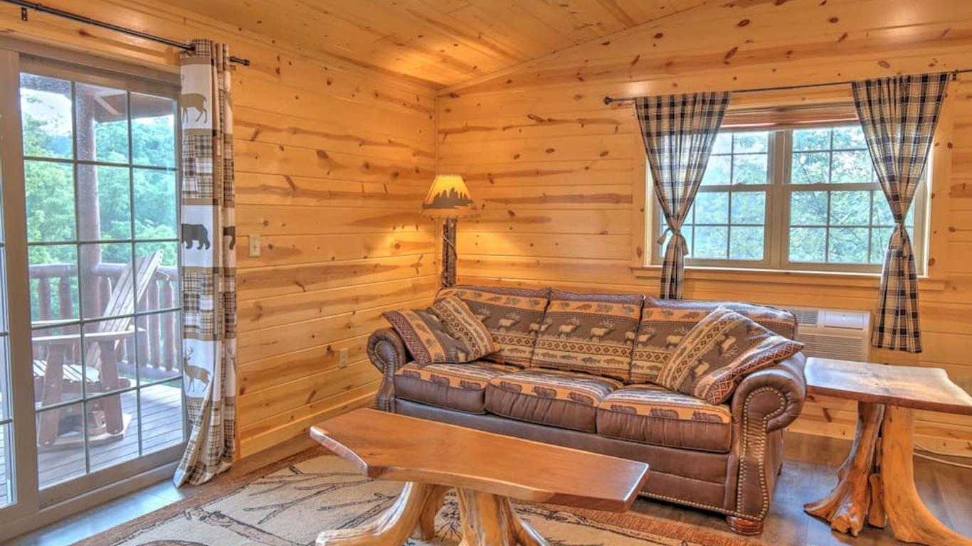 Blessing Lodge by Amish Country Lodging