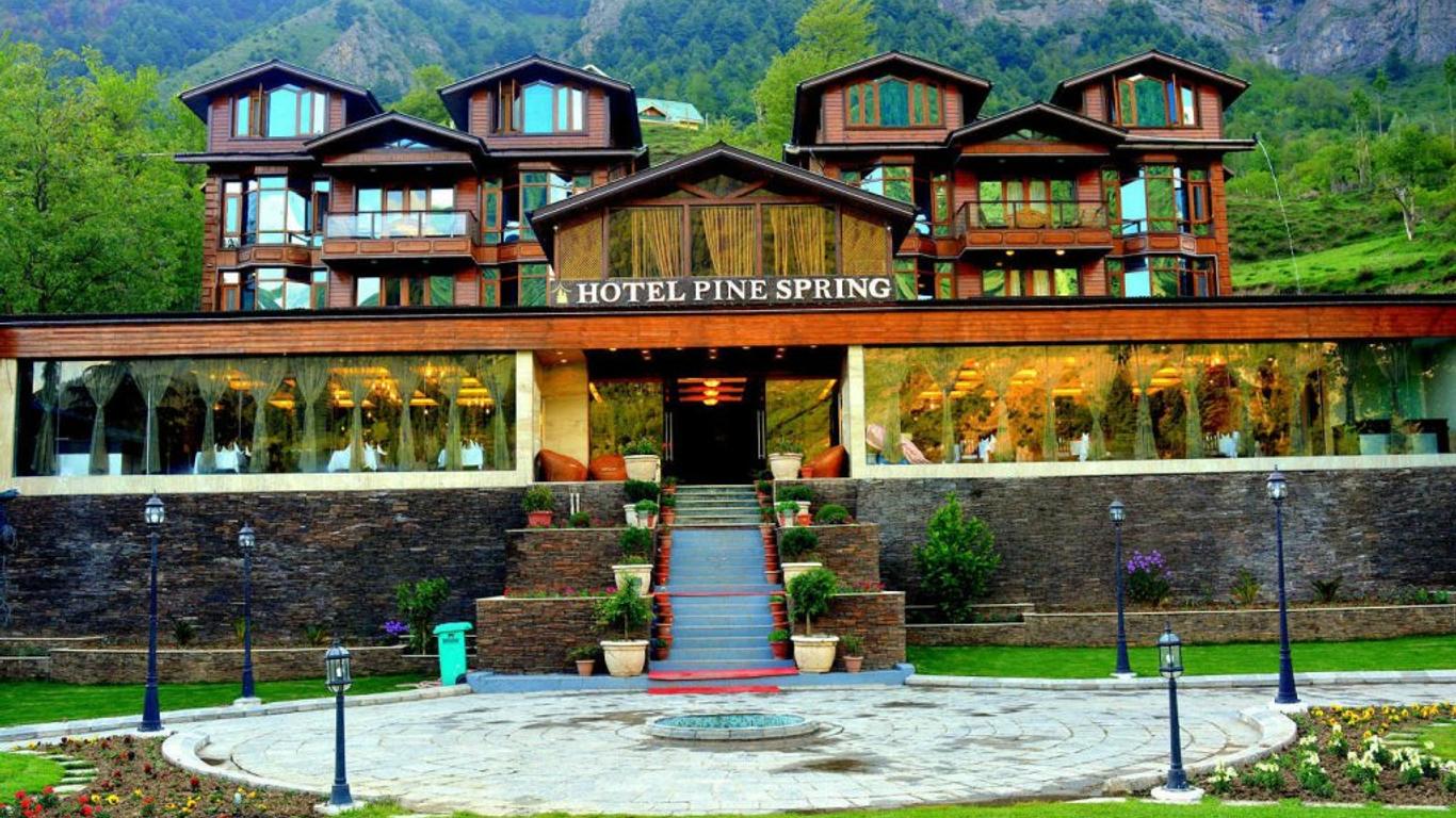Hotel Pine Spring Pahalgam