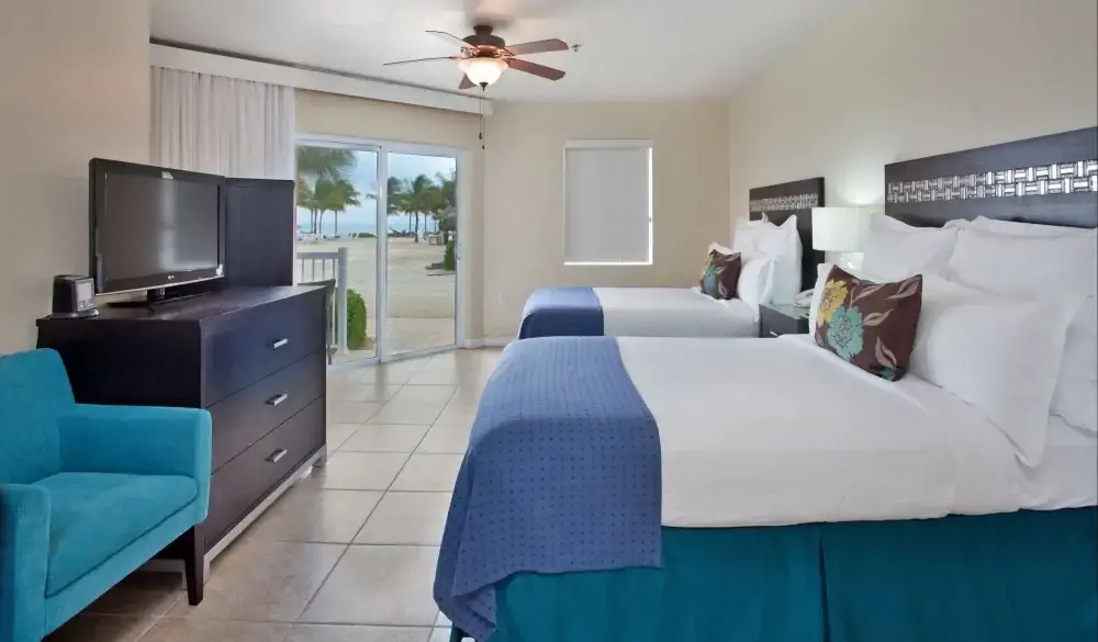 Holiday Inn Resort Grand Cayman, Grand Cayman Resorts