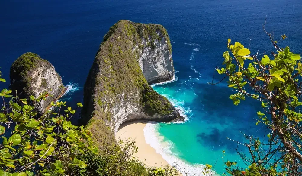 Nusa Penida visit indonesia