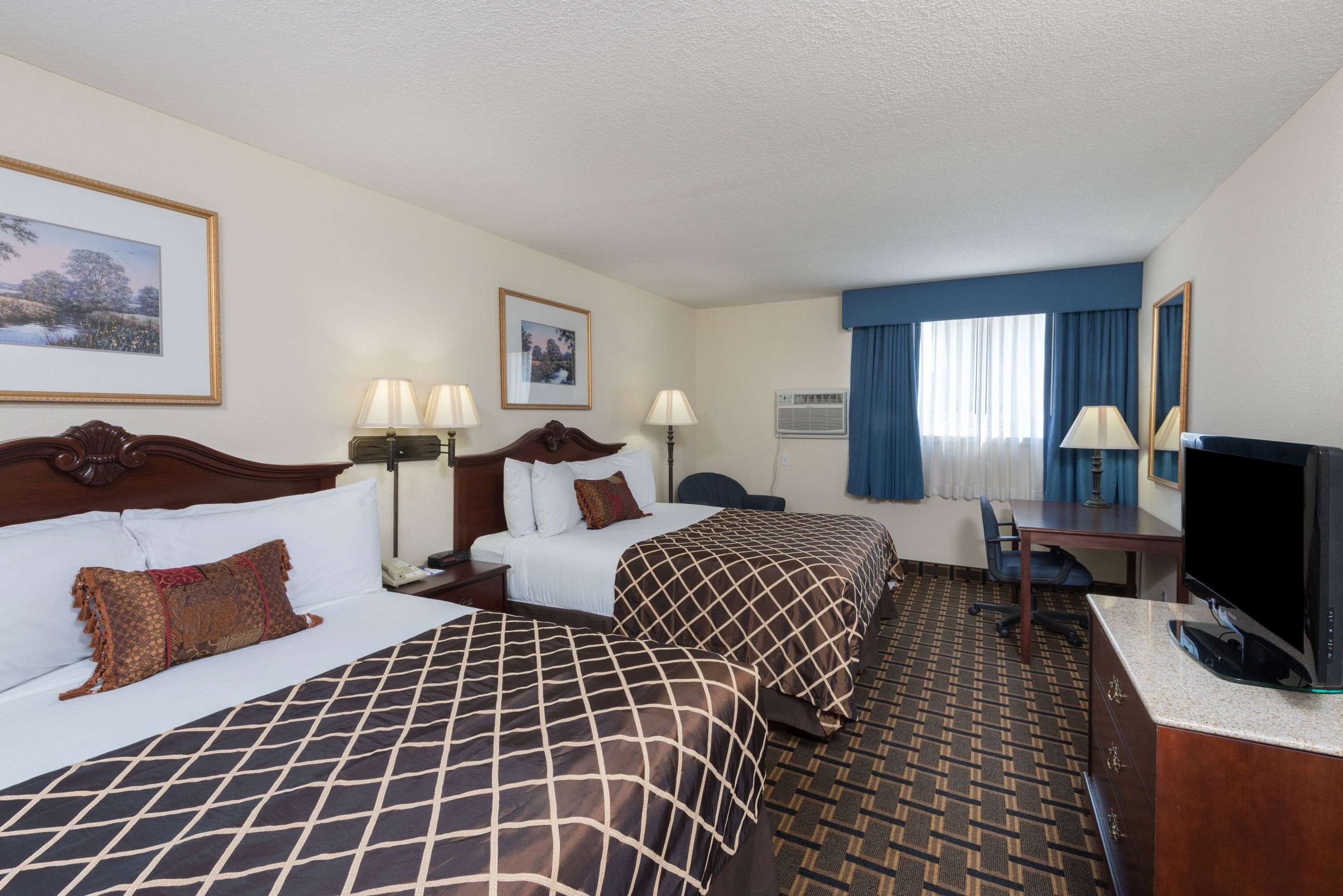 Osage Beach Hotels 875 Cheap Osage Beach Hotel Deals United States