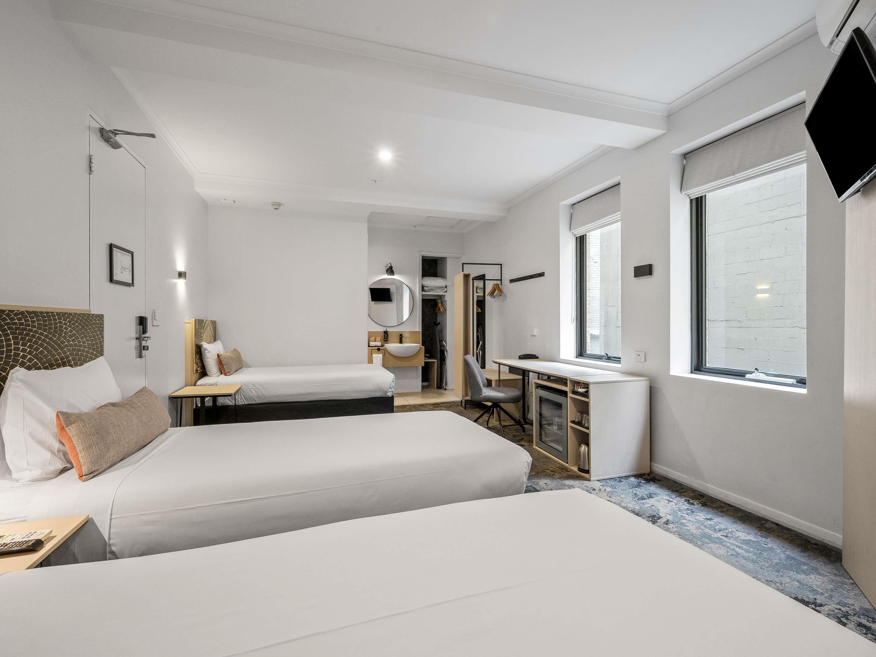 THE BEST 10 HOSTELS near GLOUCESTER GL1, UNITED KINGDOM - Updated 2026 -  Hours - Yelp, image size:3000x2250