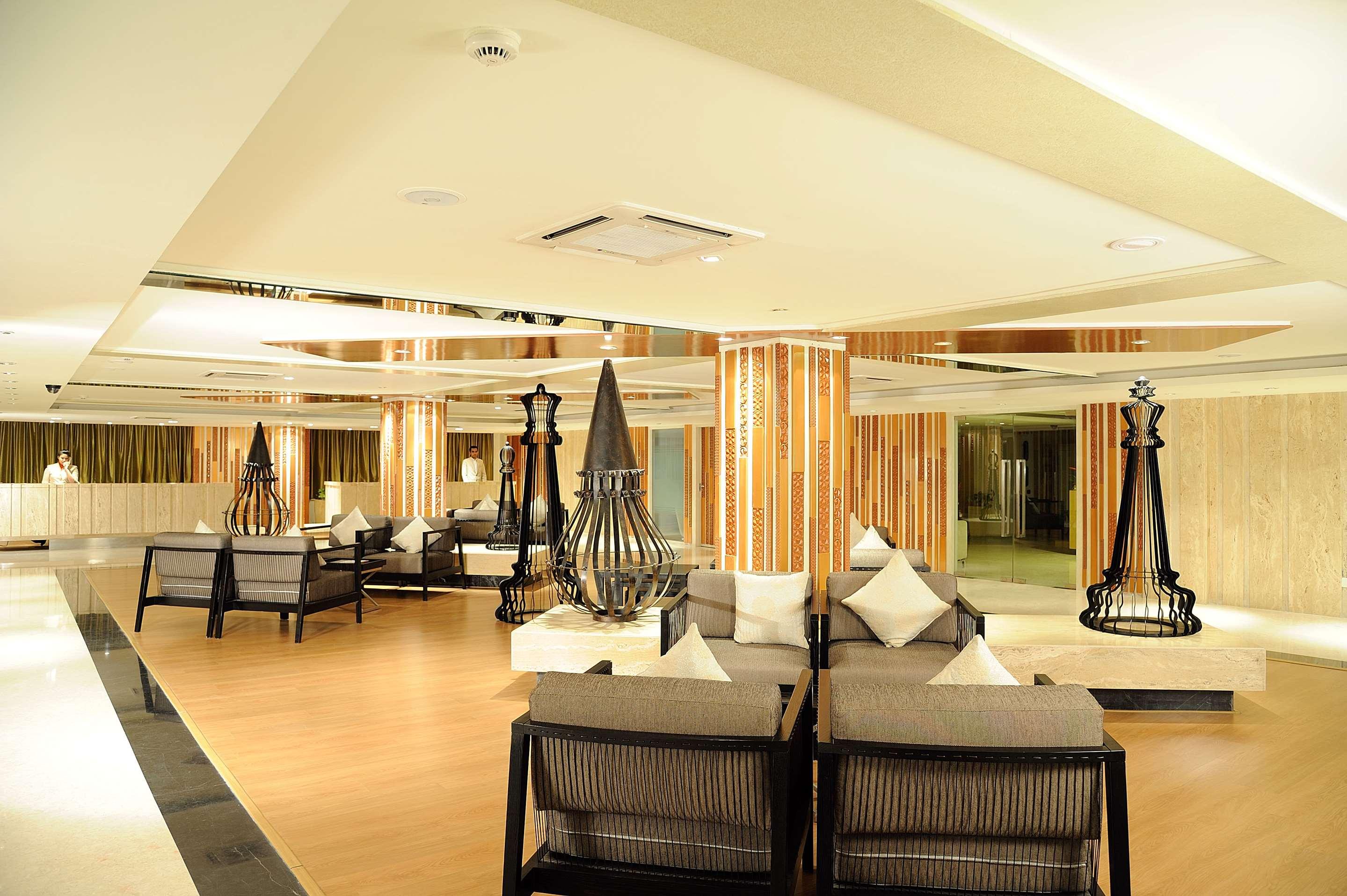 Davanam Sarovar portico suites Tulip, Madiwala, Bangalore - Review, Price,  Availability