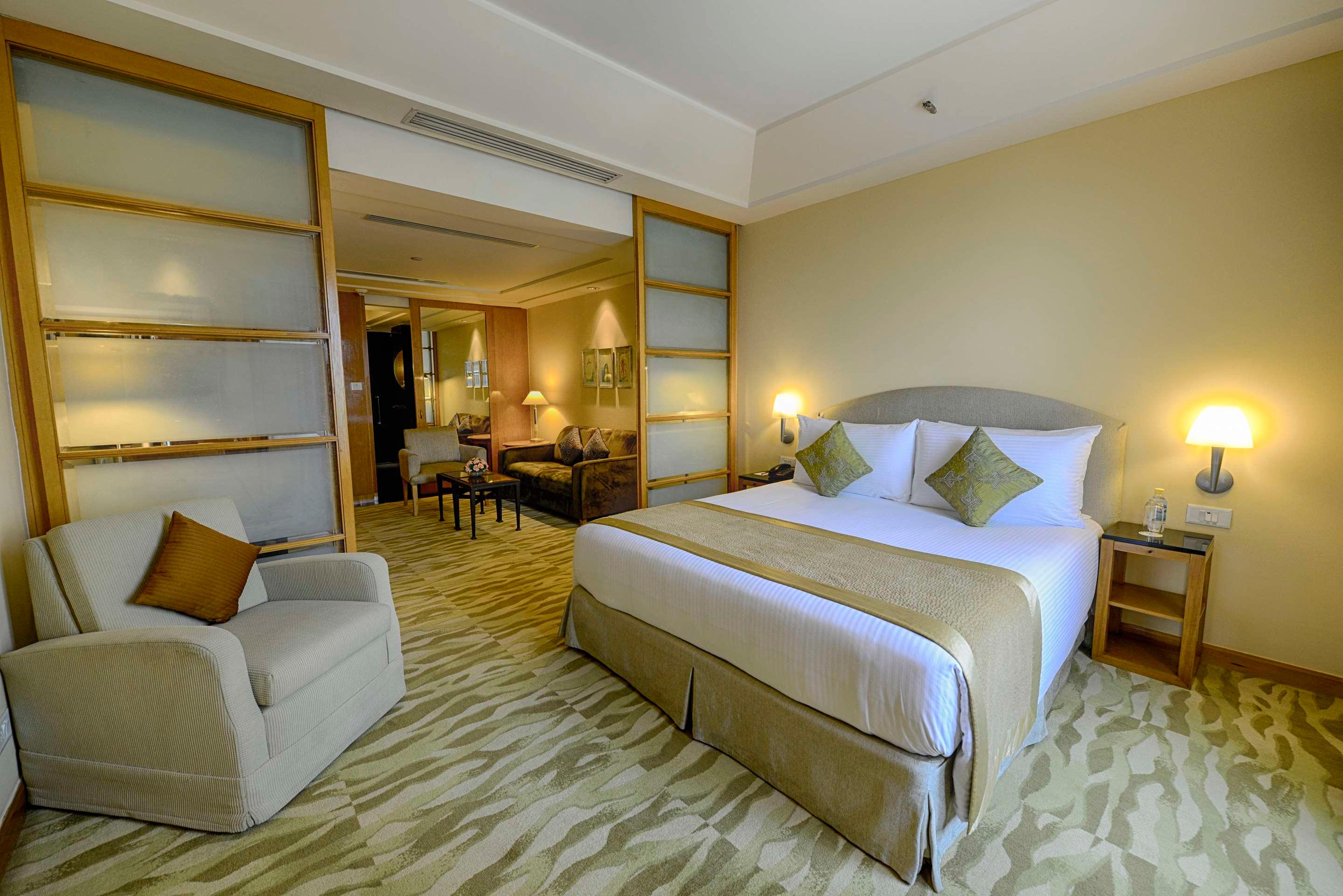 Rooms of Hotel Ramhan Palace Mahipalpur - Goibibo