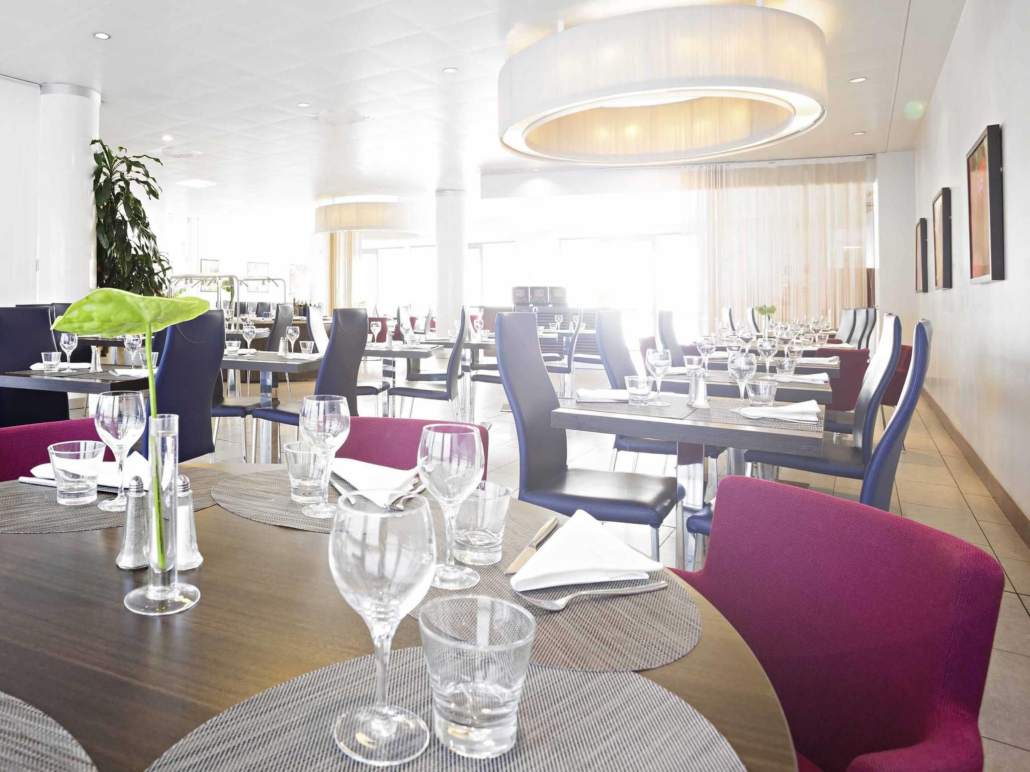 Novotel Milano Malpensa Airport, Cardano al Campo | HotelsCombined