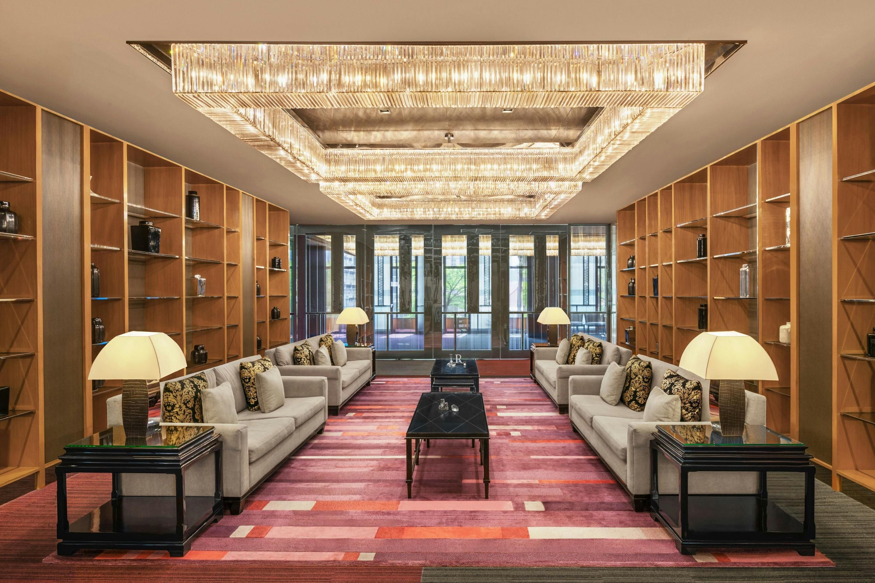 Renaissance Bangkok Ratchaprasong Hotel, Bangkok | HotelsCombined