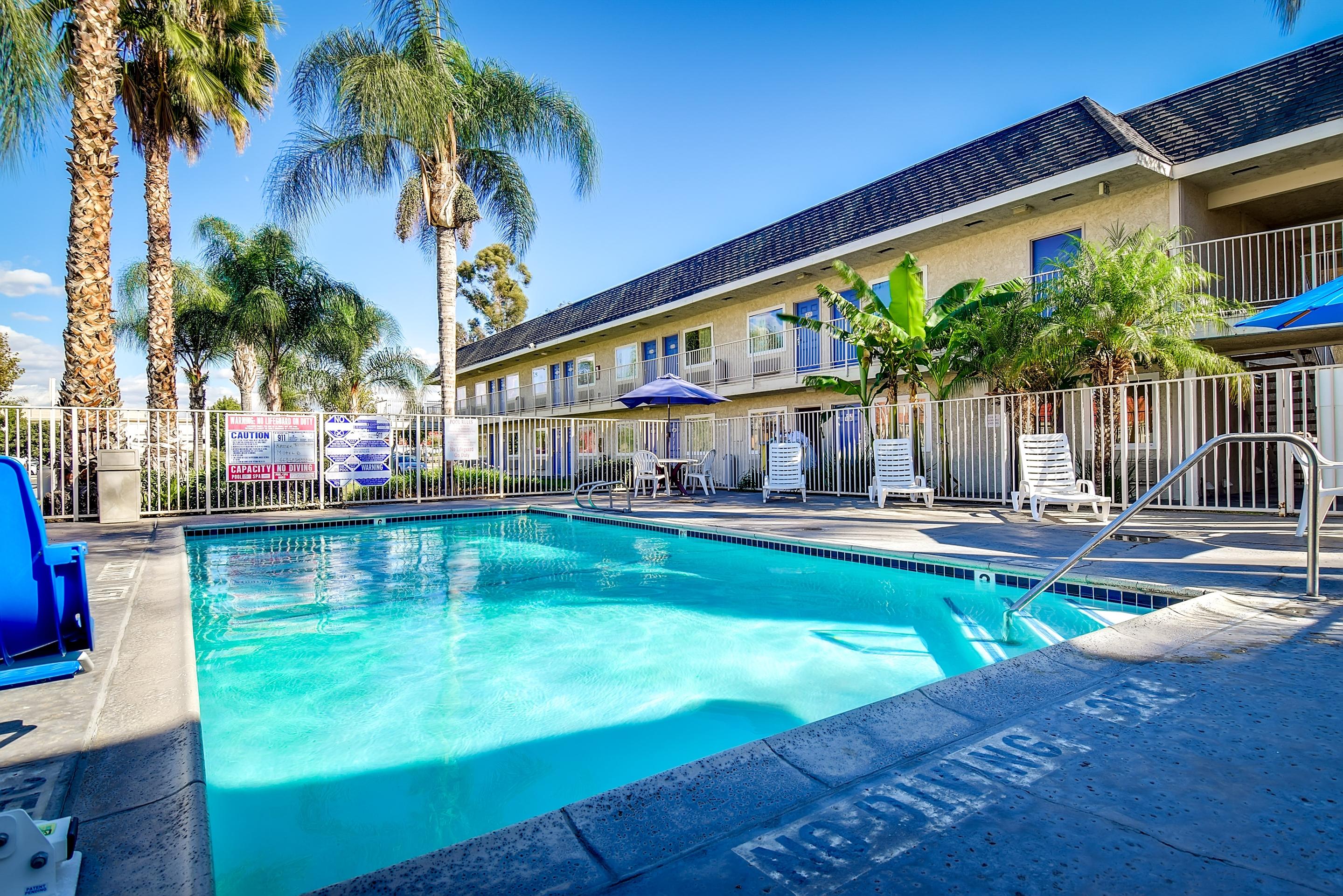 Motel 6 Riverside South, Riverside | HotelsCombined