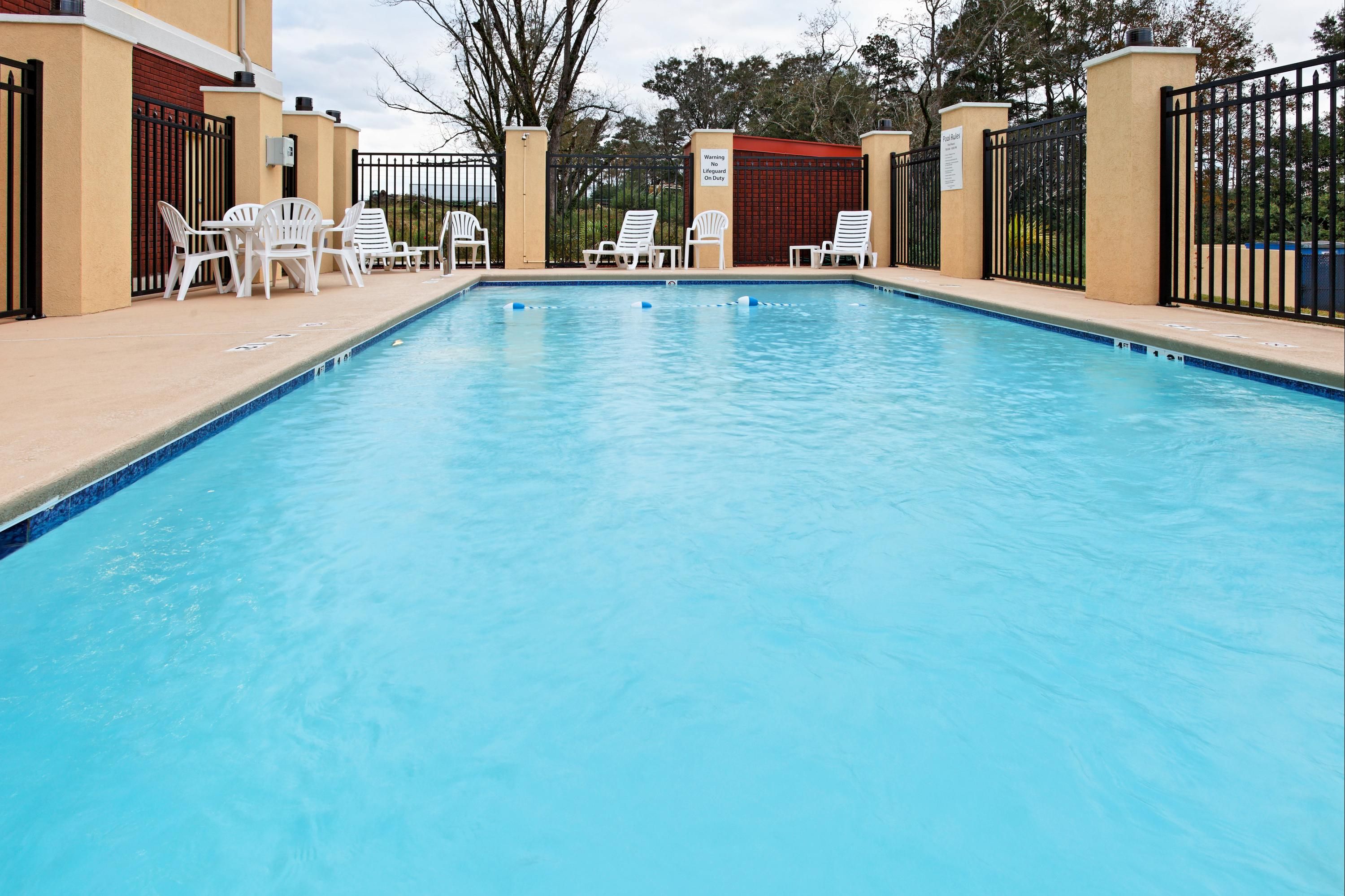 Andalusia Hotels 8 Cheap Andalusia Hotel Deals United States