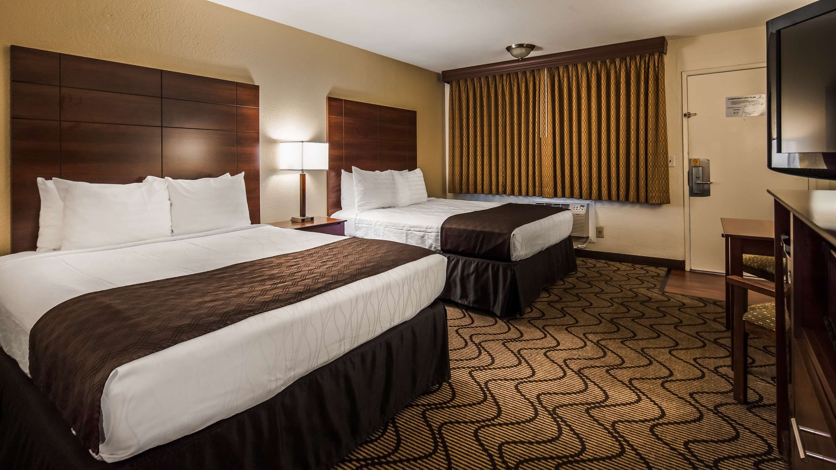 Vacaville Hotels: 37 Cheap Vacaville Hotel Deals