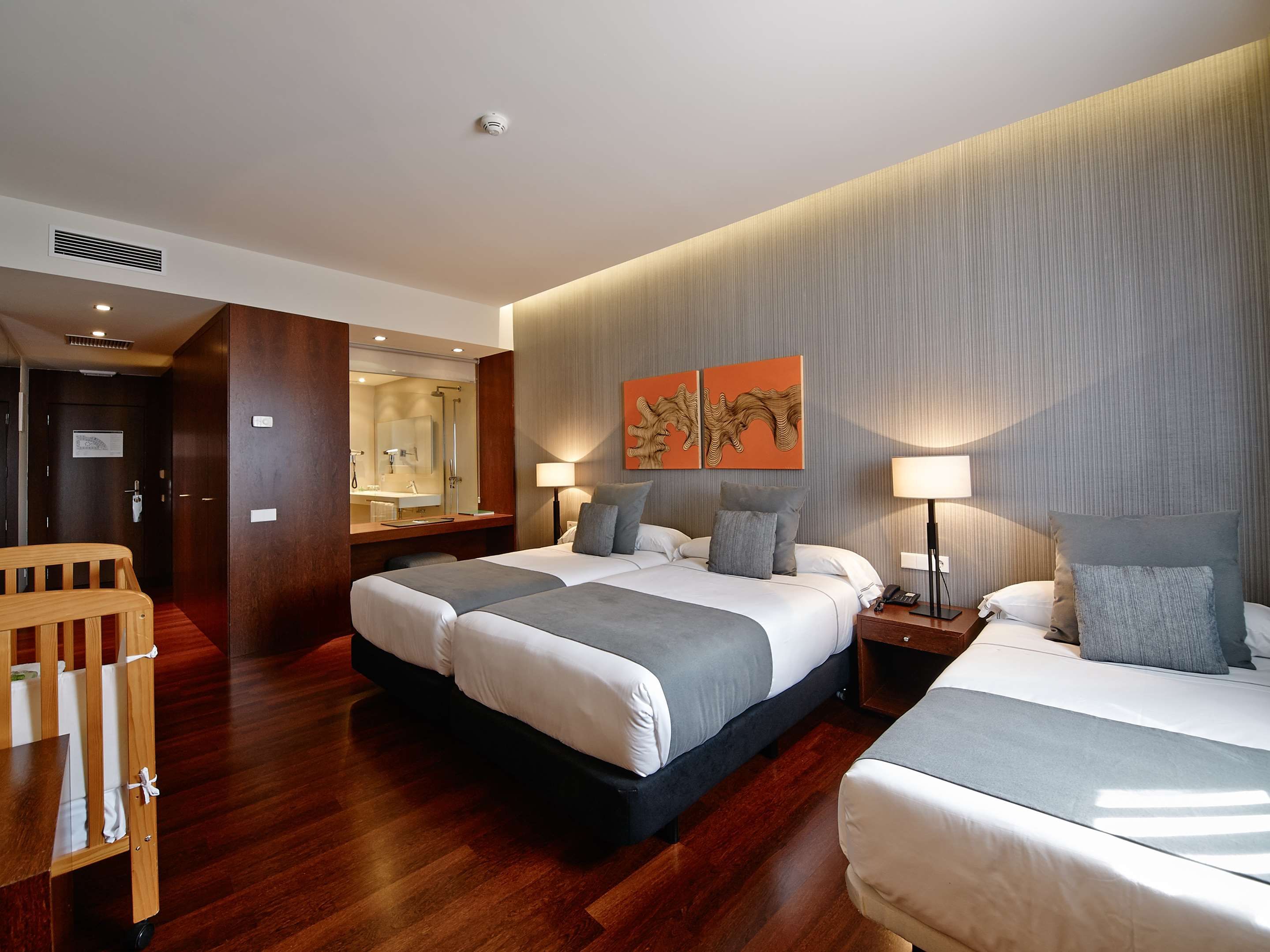bed type khách sạn là gì