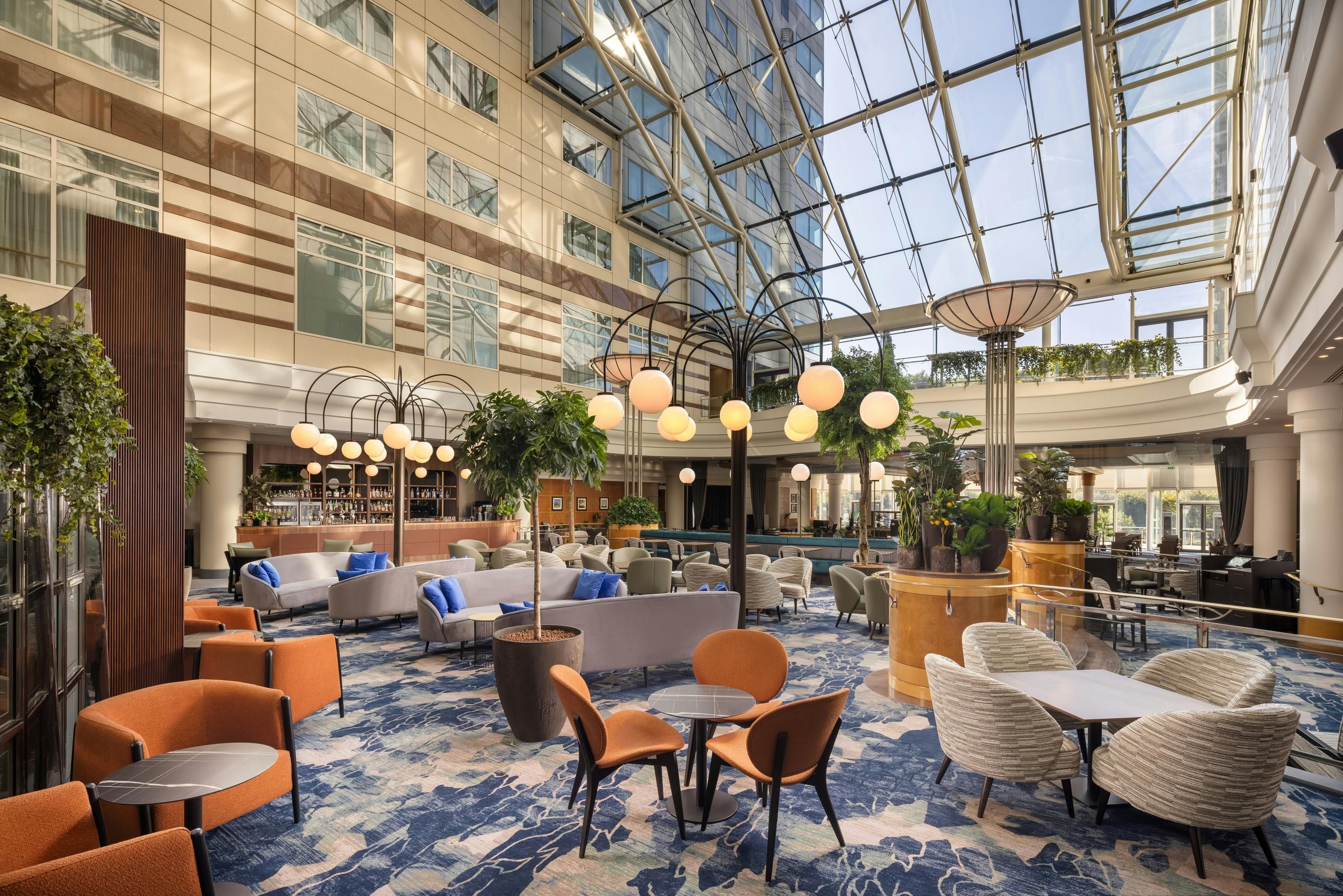 Hilton Paris Charles de Gaulle Airport, Roissy-en-France | HotelsCombined