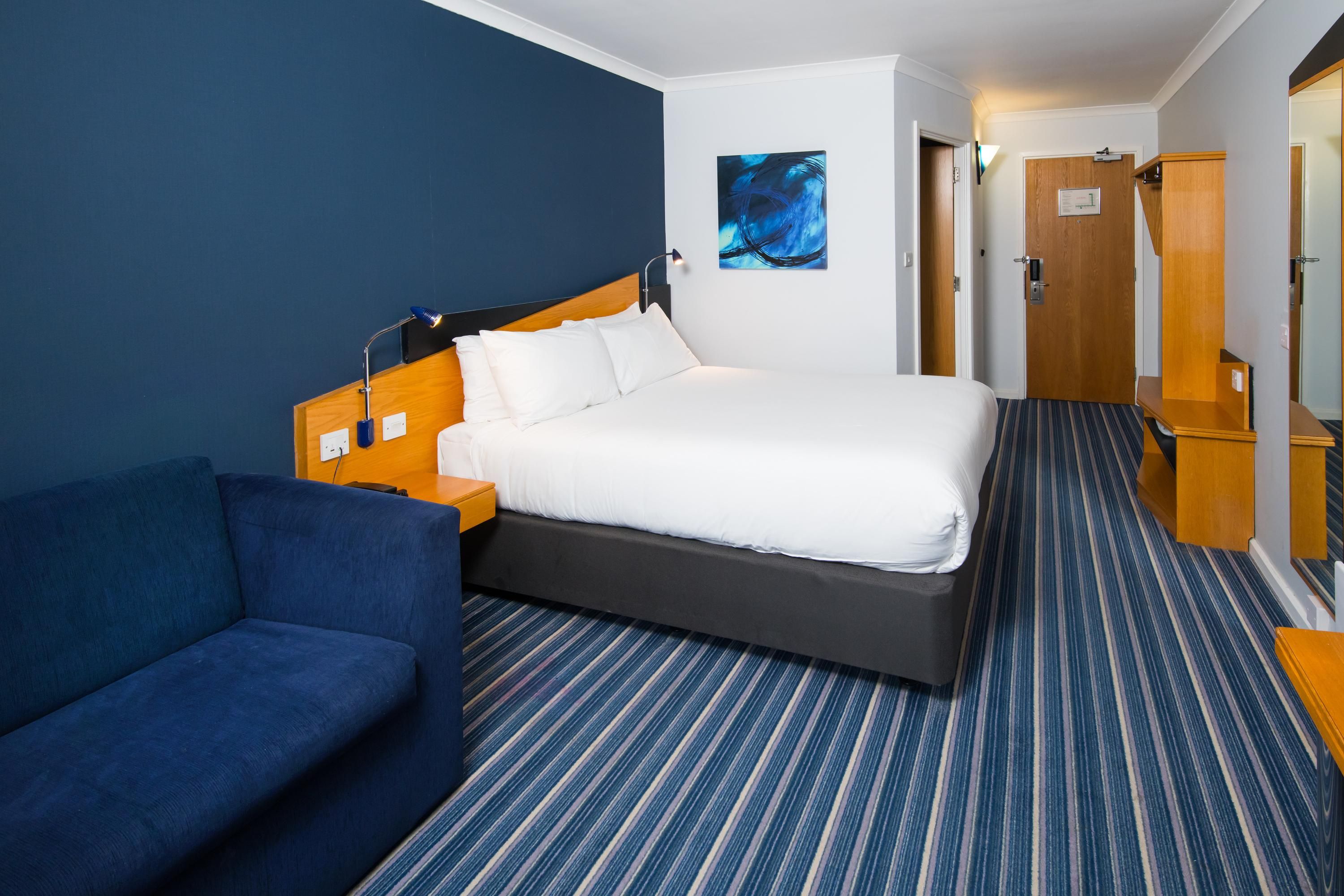 Holiday Inn Express Manchester - East By IHG, Manchester | HotelsCombined
