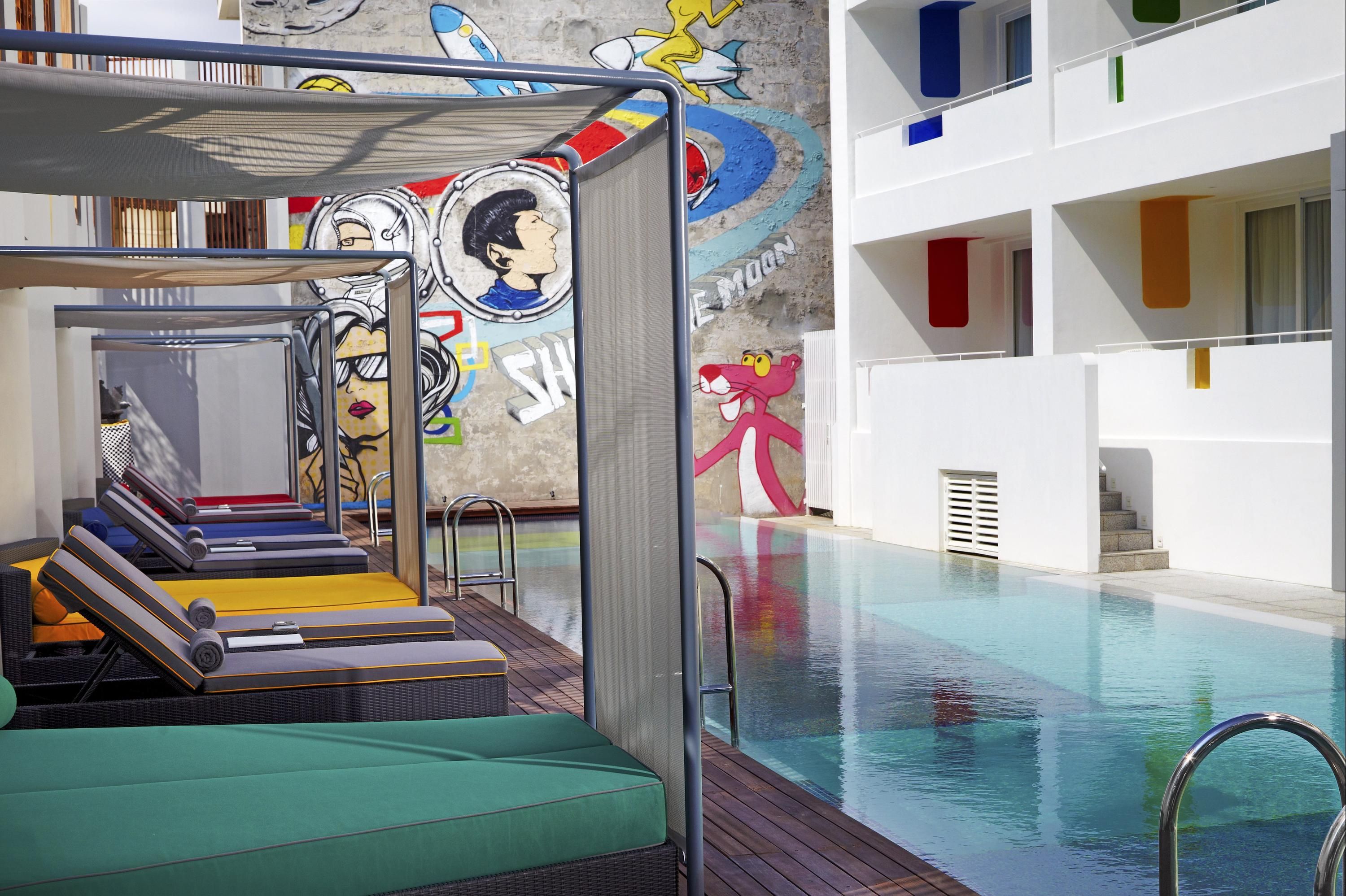 Luna2 Private Hotel, Kuta | HotelsCombined, image size:3000x1998