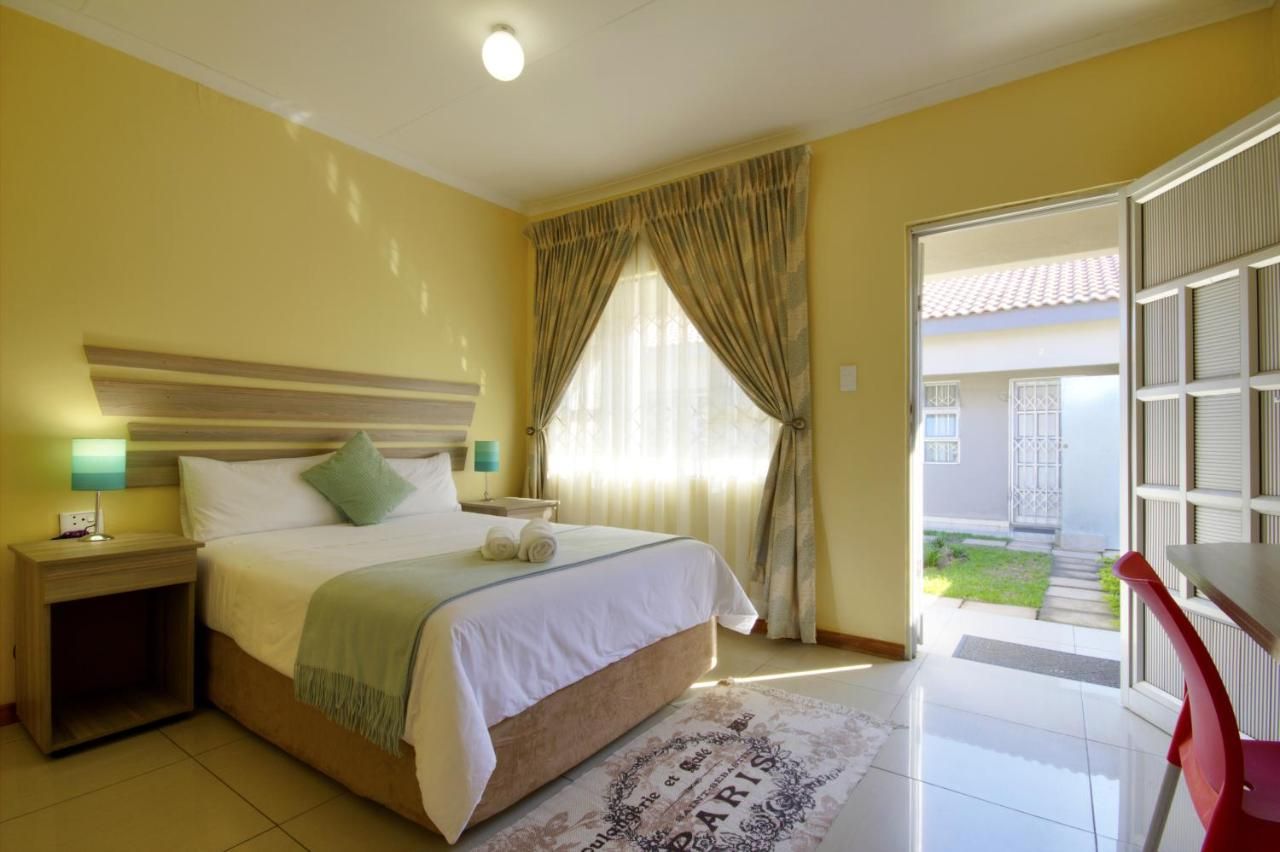 Road Lodge Richards Bay, Richards Bay Compare Deals