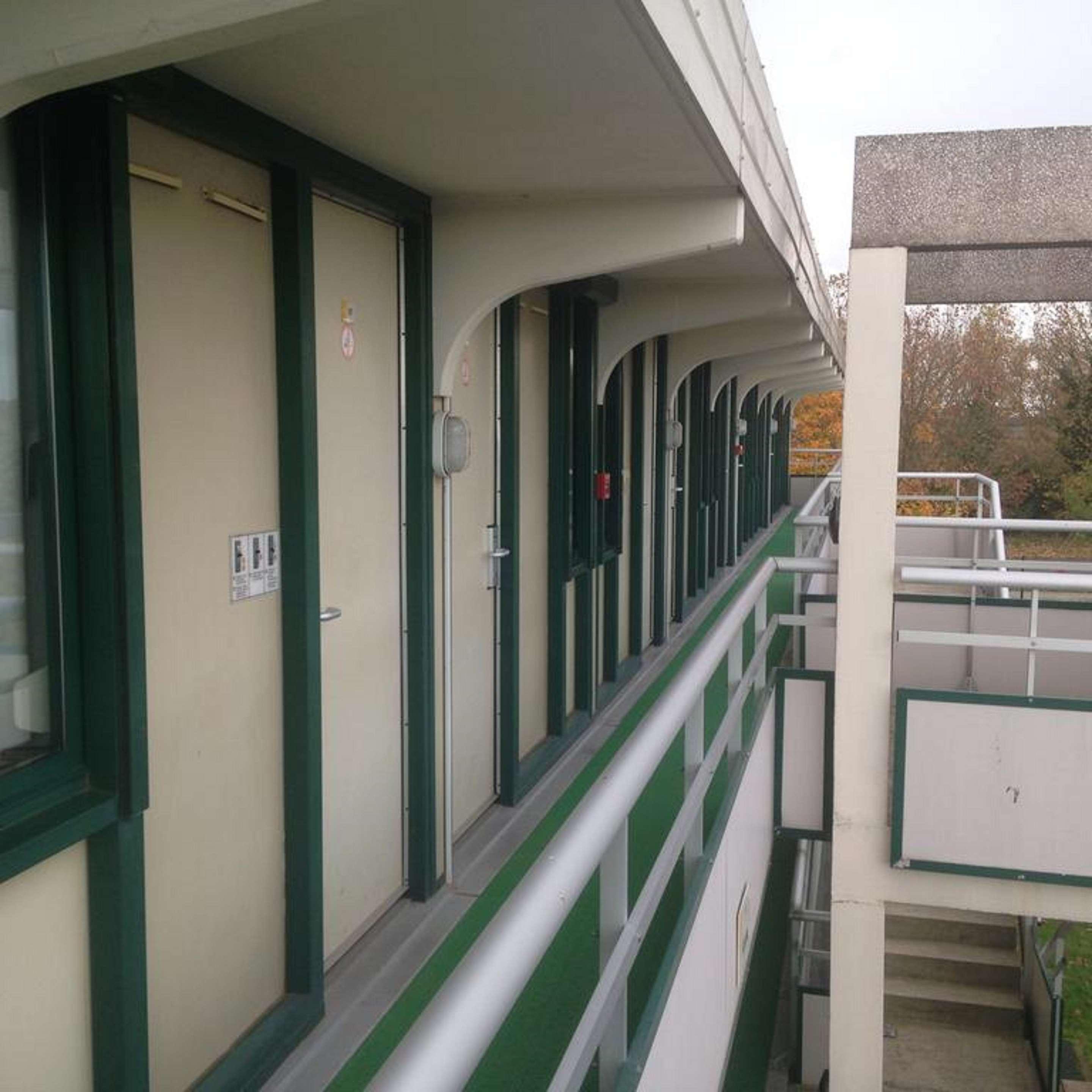 ibis budget Niort Est La Crèche, La Crèche Compare Deals