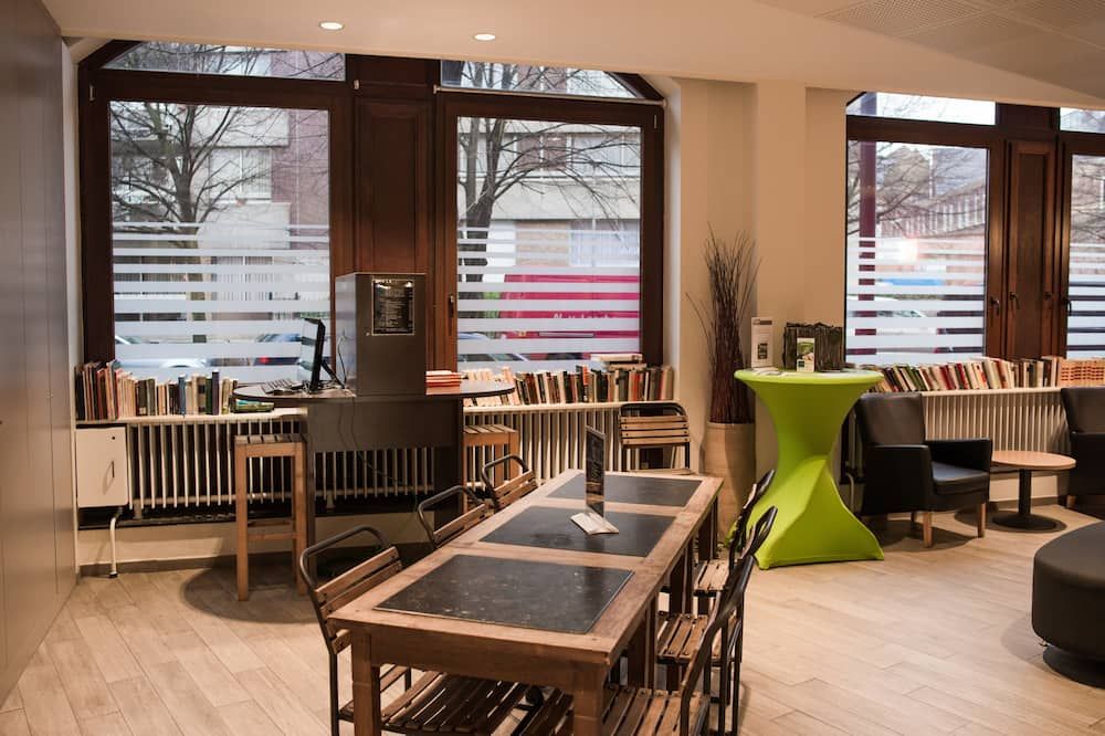 Generation Europe Youth Hostel, Brussels HotelsCombined