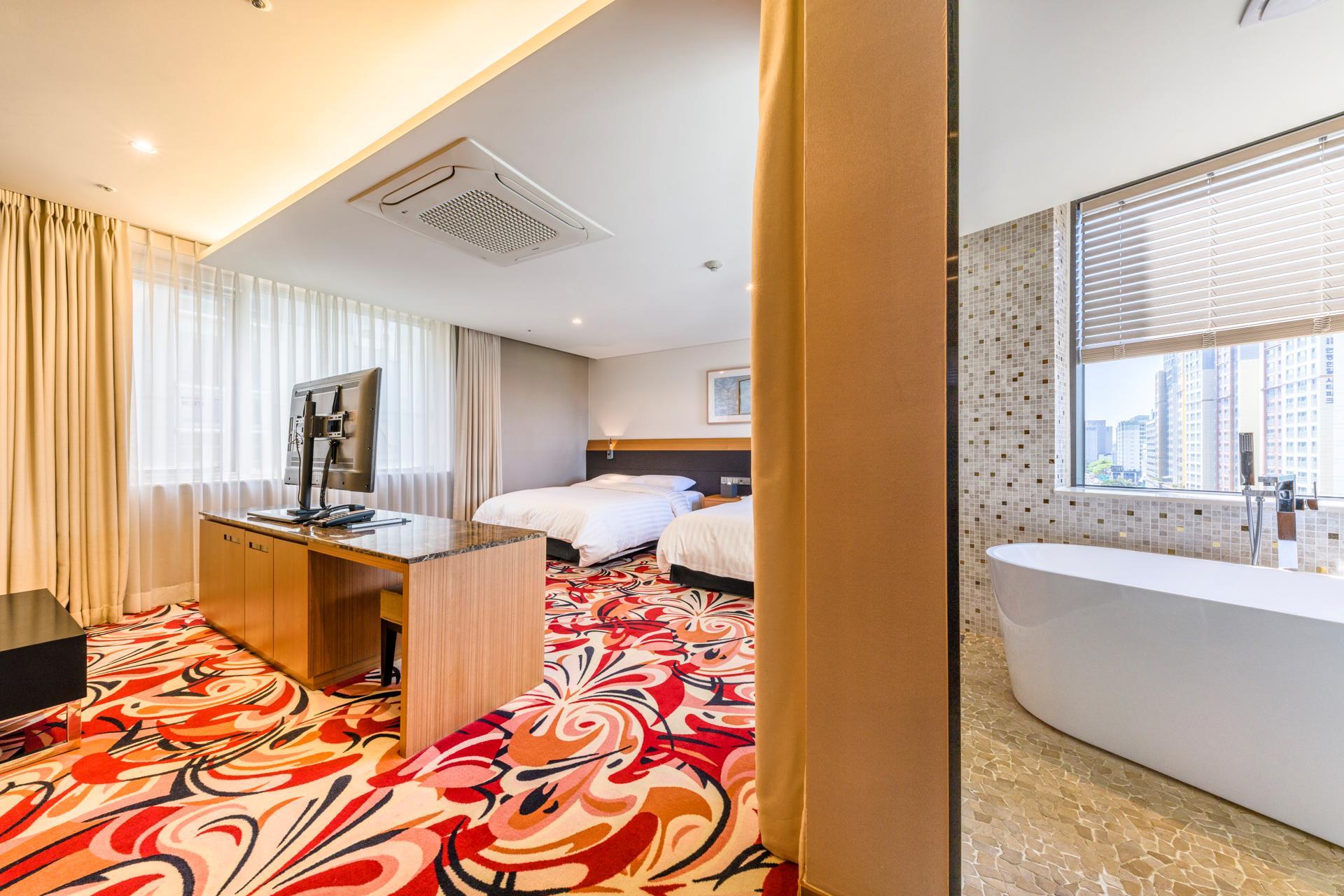 Apartment Hotel 11 Shinsaibashi AMEMURA, Osaka (updated