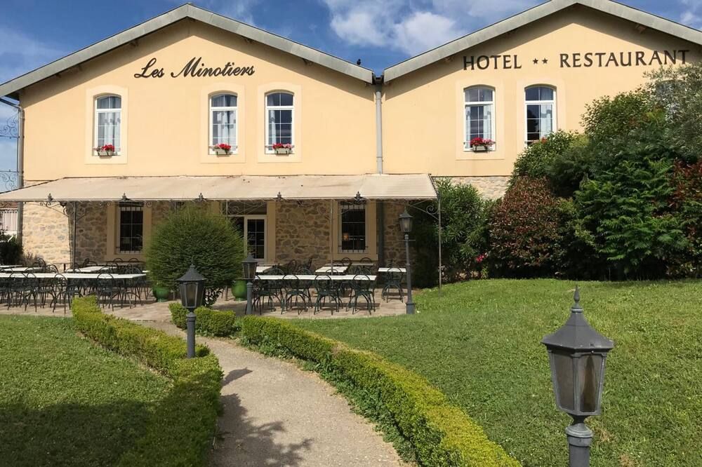 Logis Hôtel les Minotiers 3*** (Mirepoix)