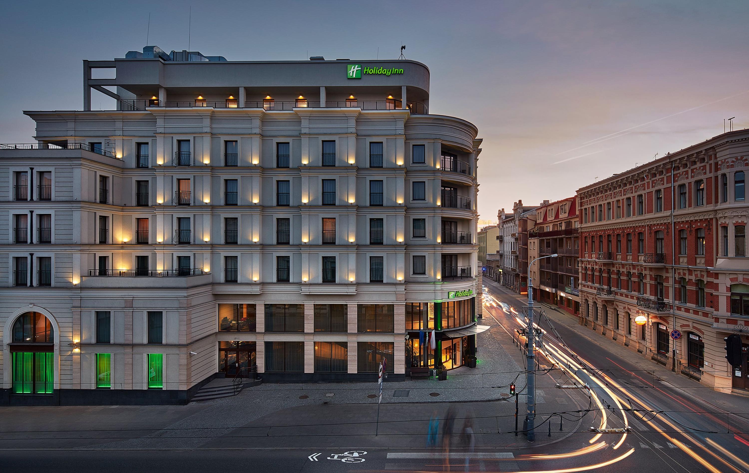 Hotel Ambasador Premium, Łódź - Compare Deals