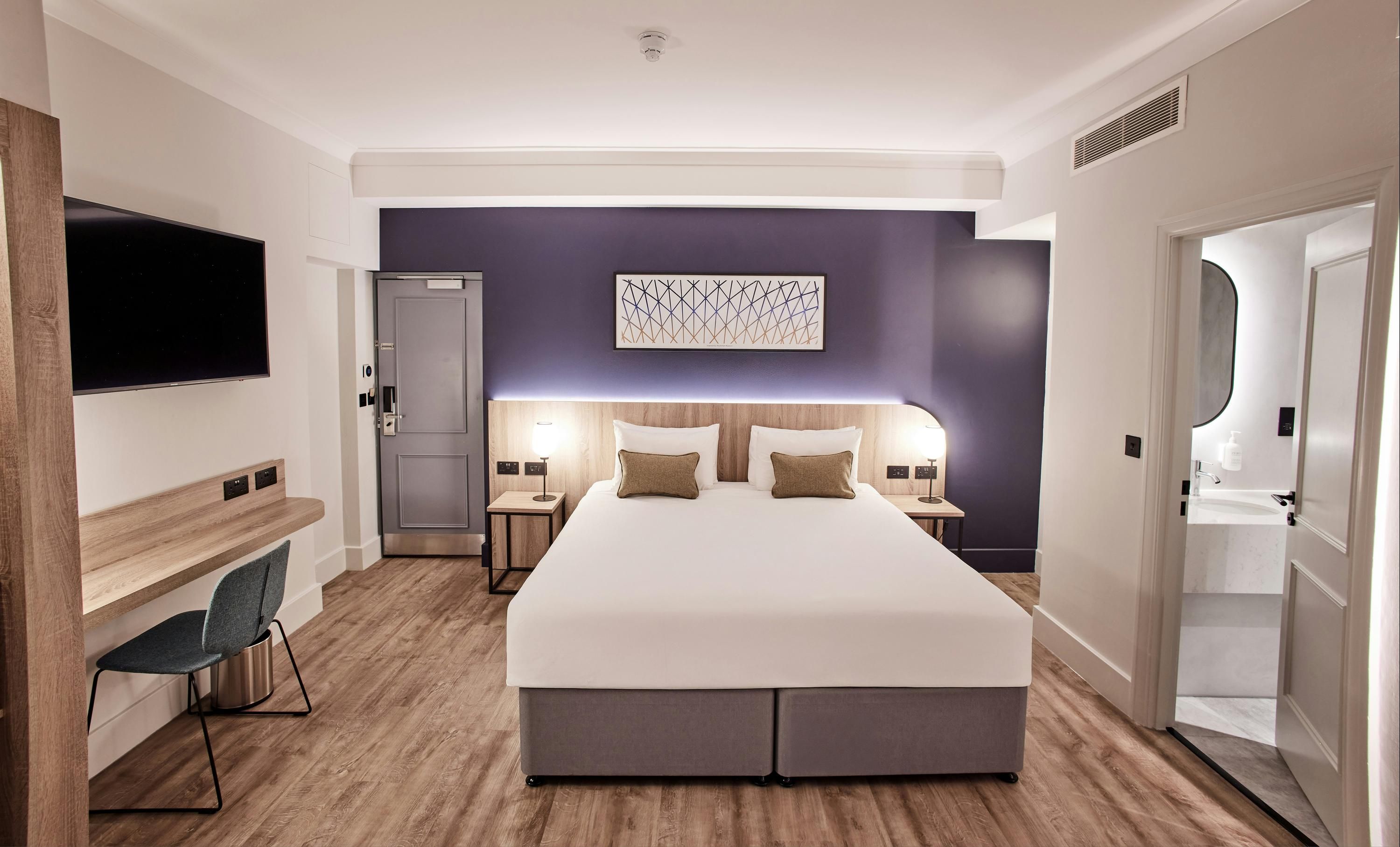 Hotel Cross Vibe Bangkok Srinakarin Bangkok - new 2026 prices, reviews,  book now, image size:3000x1816