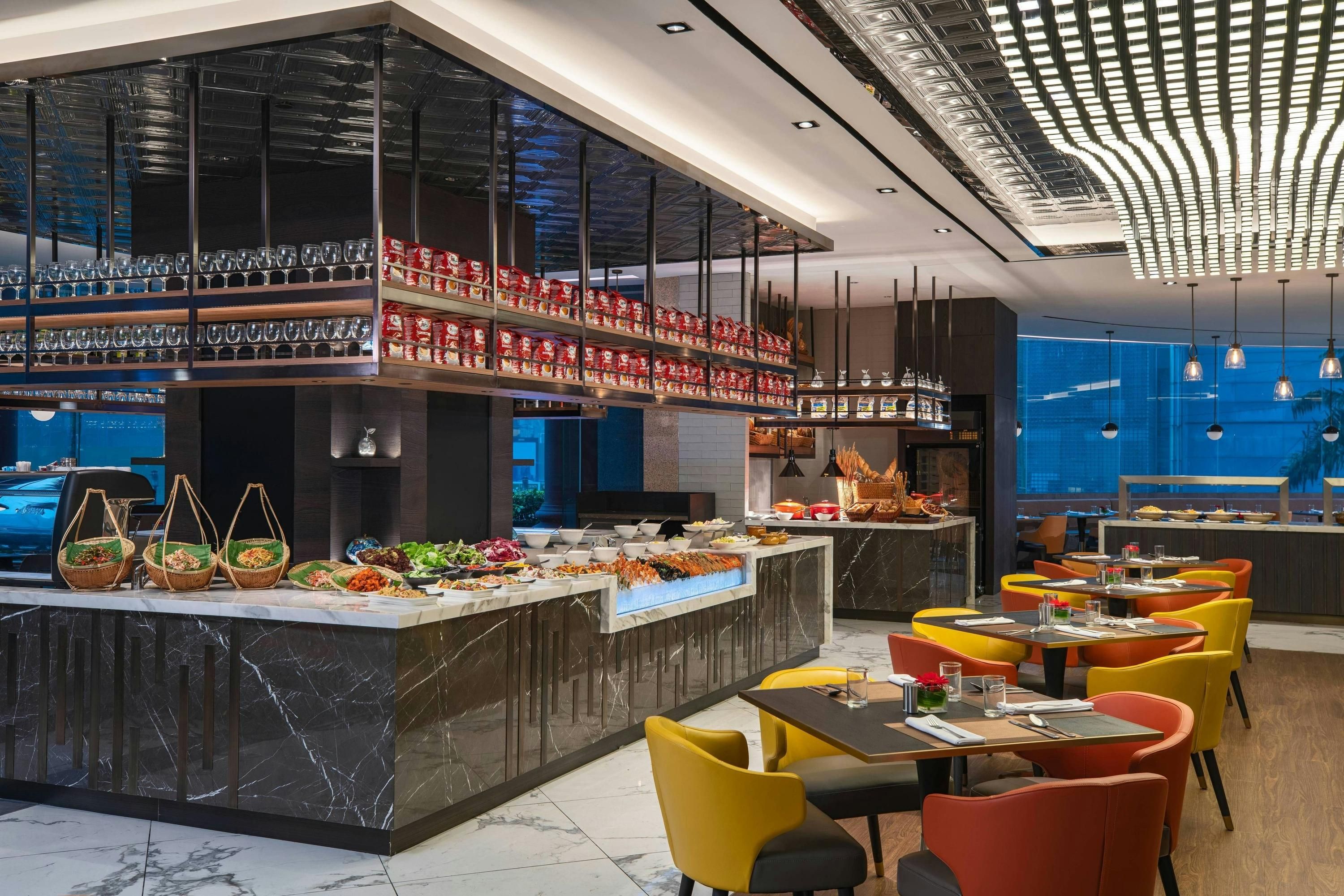 Renaissance Kuala Lumpur Hotel & Convention Centre, Kuala Lumpur |  HotelsCombined