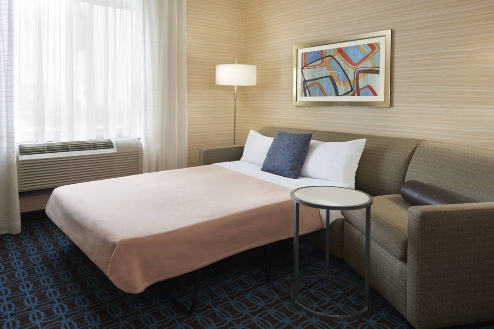 Fairfield Inn Suites by Marriott Barrie, Barrie HotelsCombined
