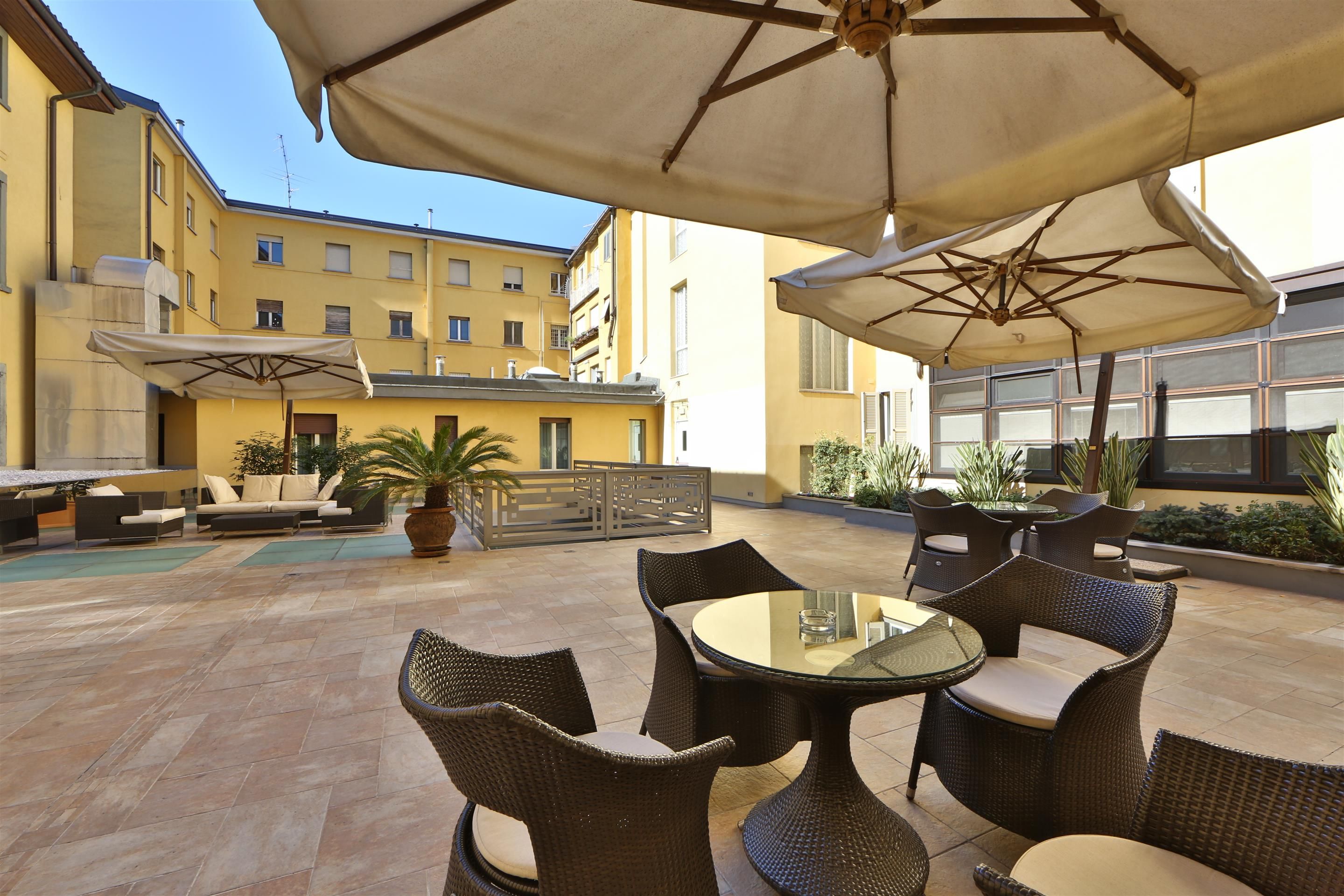 Hotel Cappello D'Oro, BW Signature Collection, Bergamo | HotelsCombined, image size:2880x1920