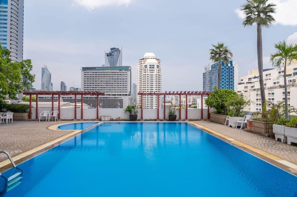 Baiyoke Suite Hotel from $35. Bangkok Hotel Deals & Reviews - KAYAK
