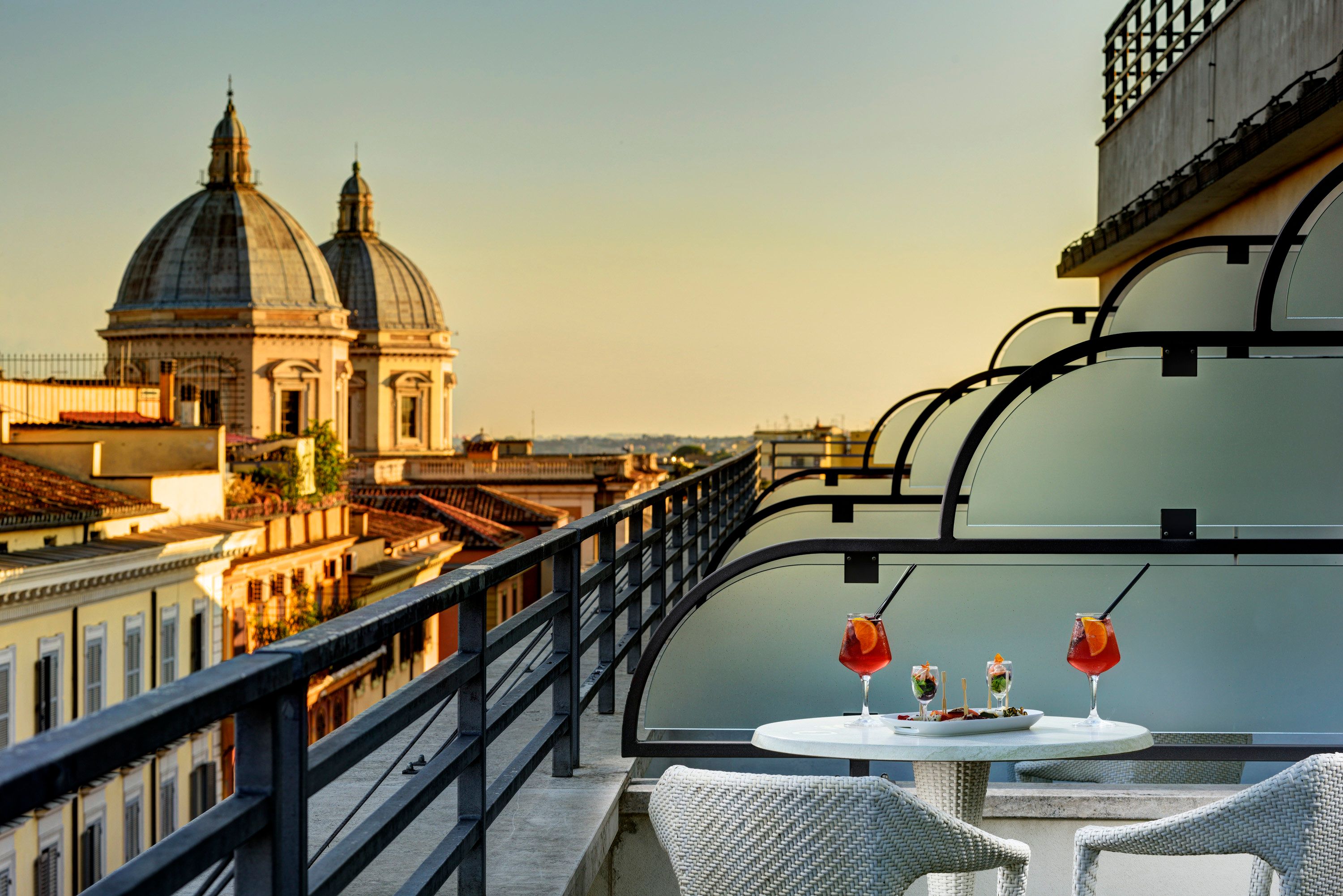 UNA Hotel Roma, Rome | HotelsCombined, image size:3000x2002