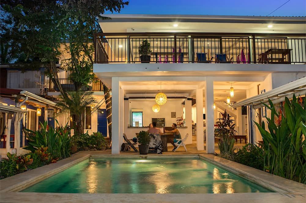 Hostel La Botella de Leche Tamarindo, Tamarindo HotelsCombined