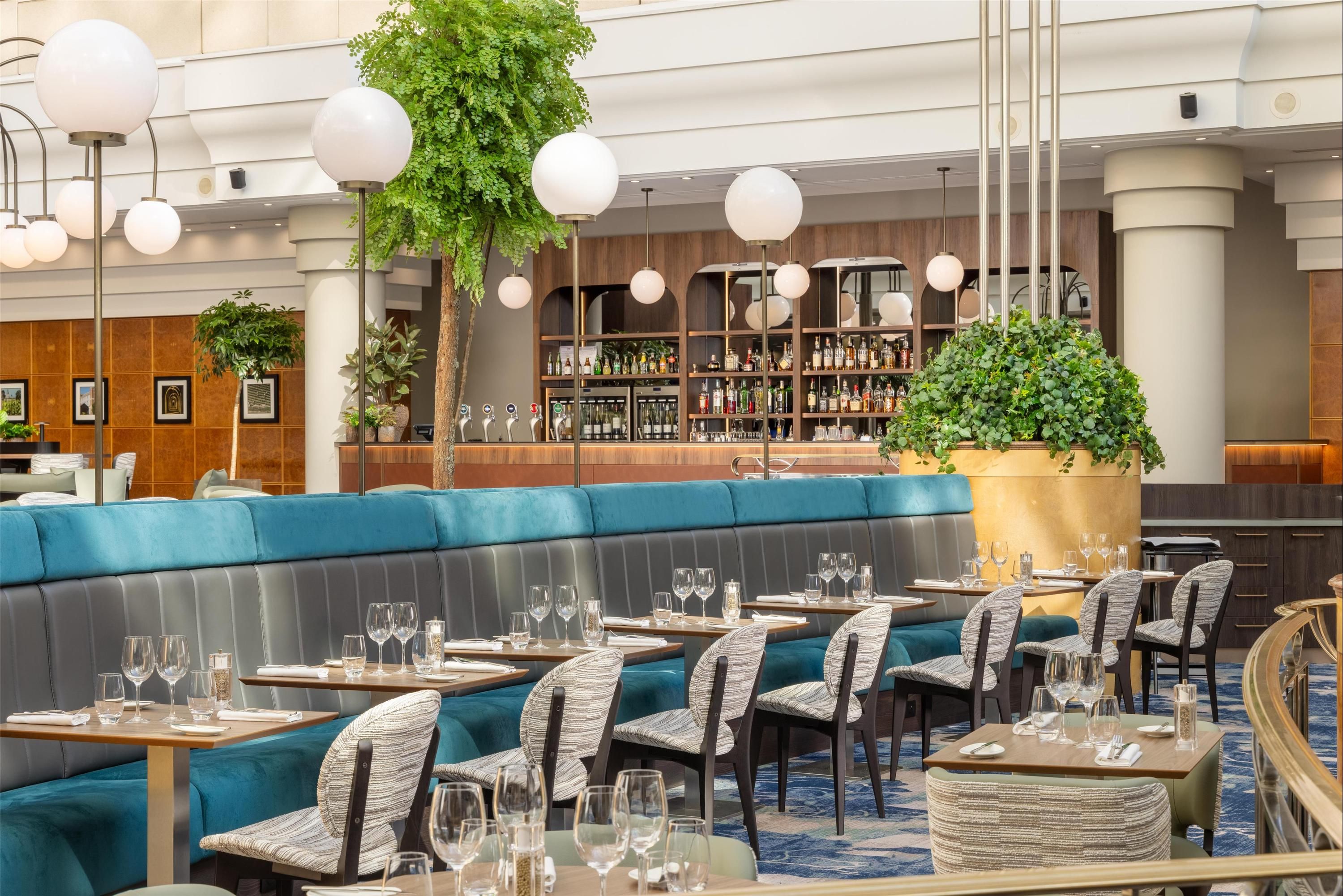 Hilton Paris Charles de Gaulle Airport, Roissy-en-France | HotelsCombined