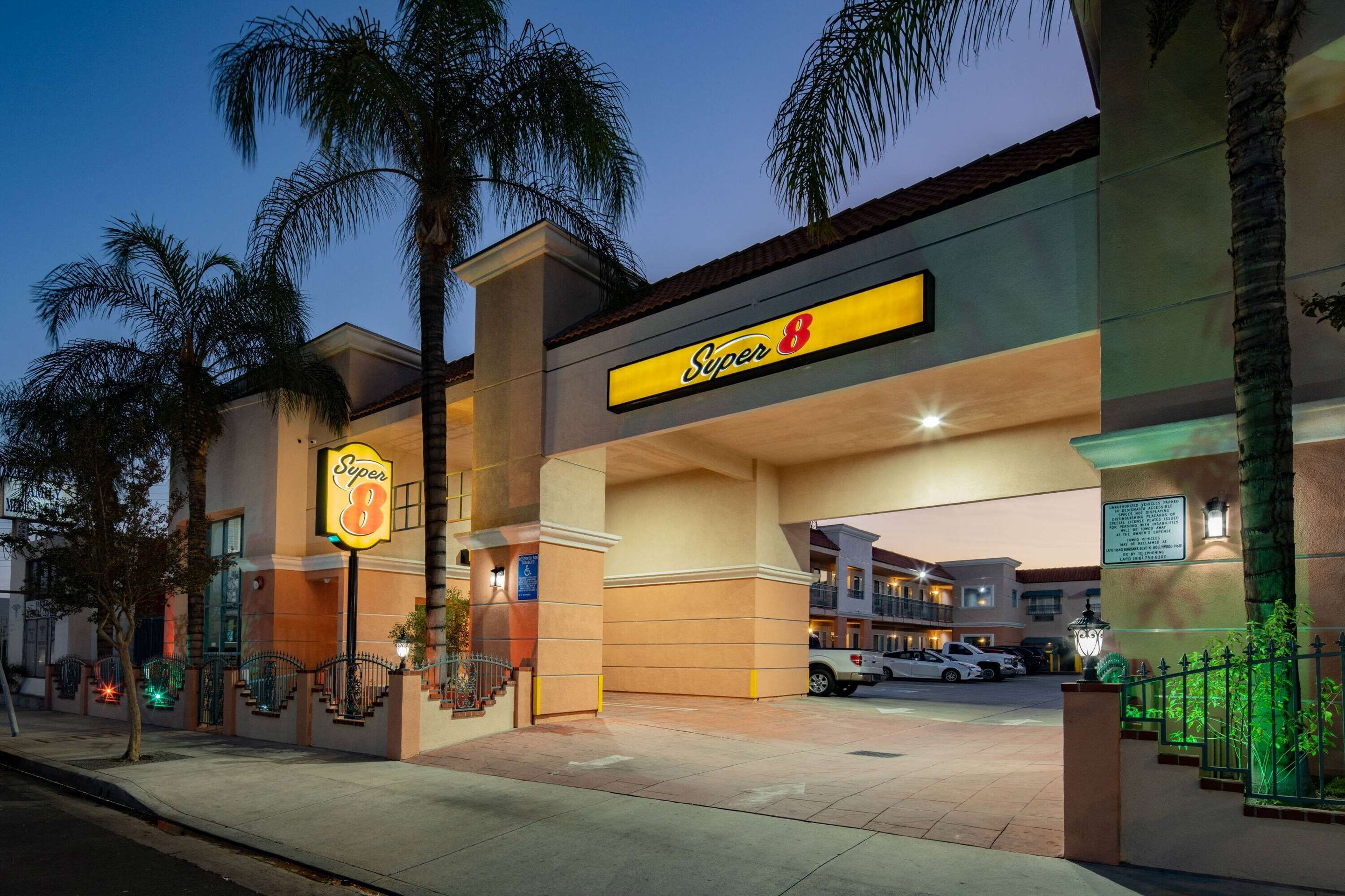 Super 8 by Wyndham North Hollywood, Los Angeles | HotelsCombined