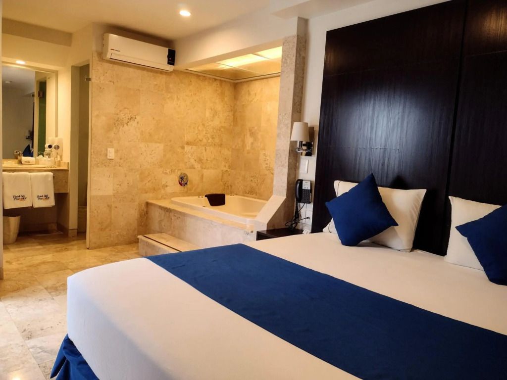 Book bed \u0026 breakfasts in Ajijic | HotelsCombined, image size:1024x768