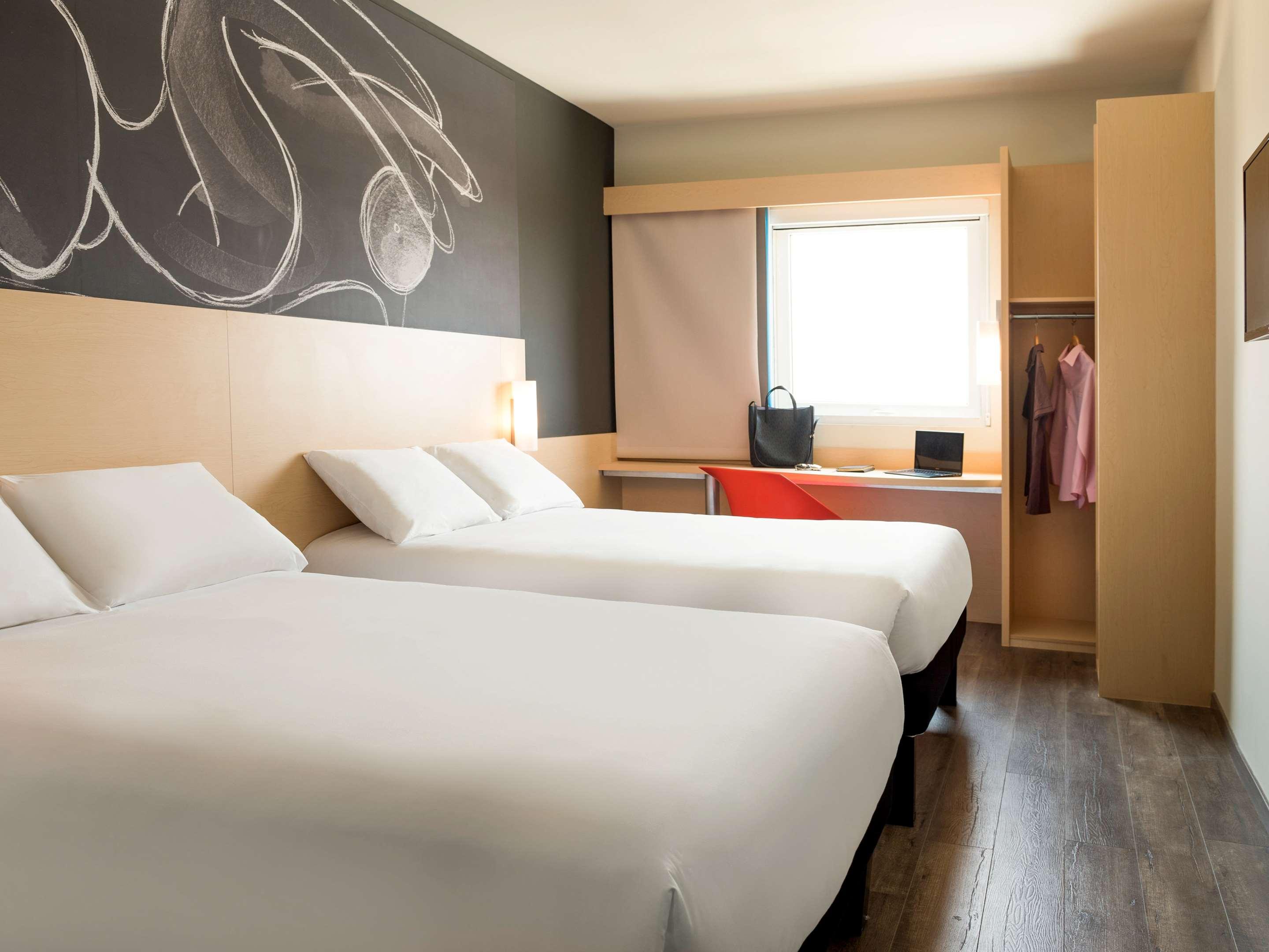 Irapuato Hotels: 53 Cheap Irapuato Hotel Deals, Mexico Irapuato Hotels: 53 Cheap Irapuato Hotel Deals, Mexico