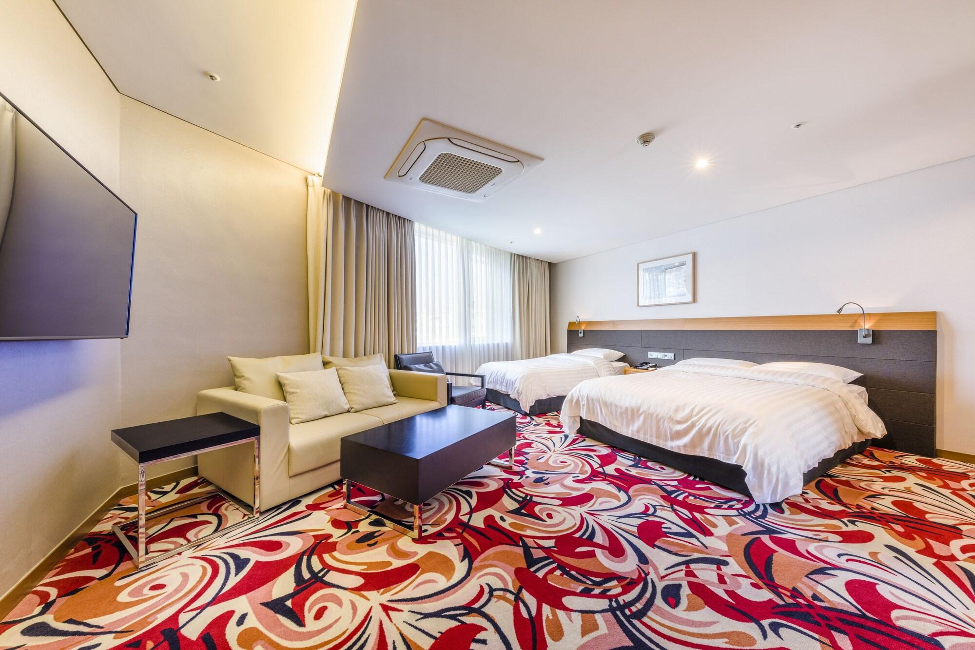 本当に信頼出来る商品 Airport, Jeju Hotel Shinshin Jeju HotelsCombined | City テープ・マスキングテープ