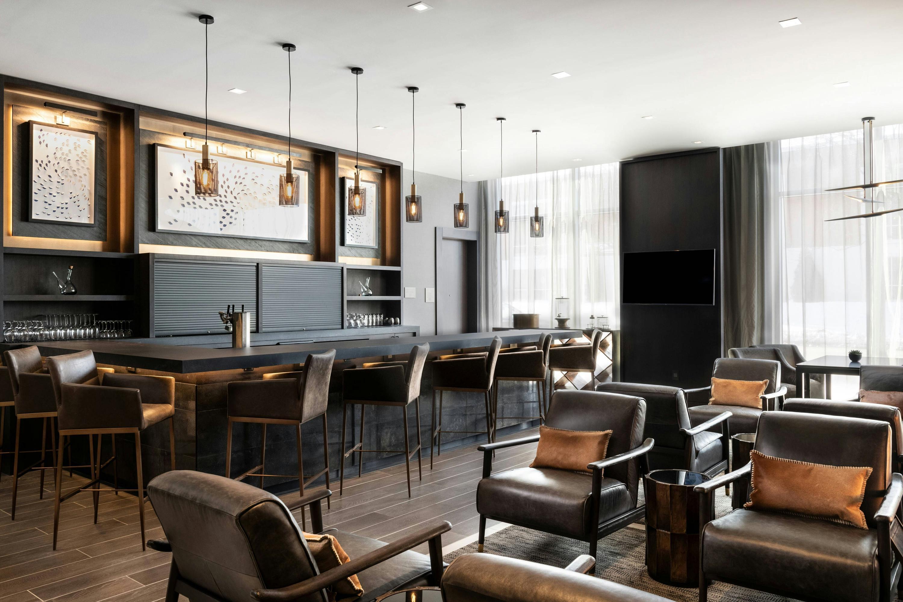 AC Hotel by Marriott Portsmouth Downtown/Waterfront, Portsmouth |  HotelsCombined