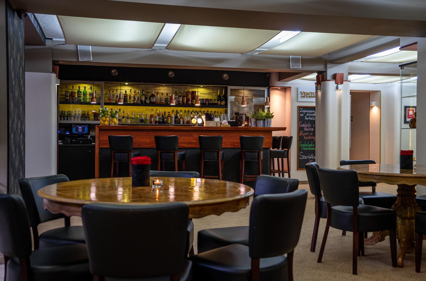 Moral Kondensator Hetzen grill bar turystyczna heutige Tag Probe milchig weiß