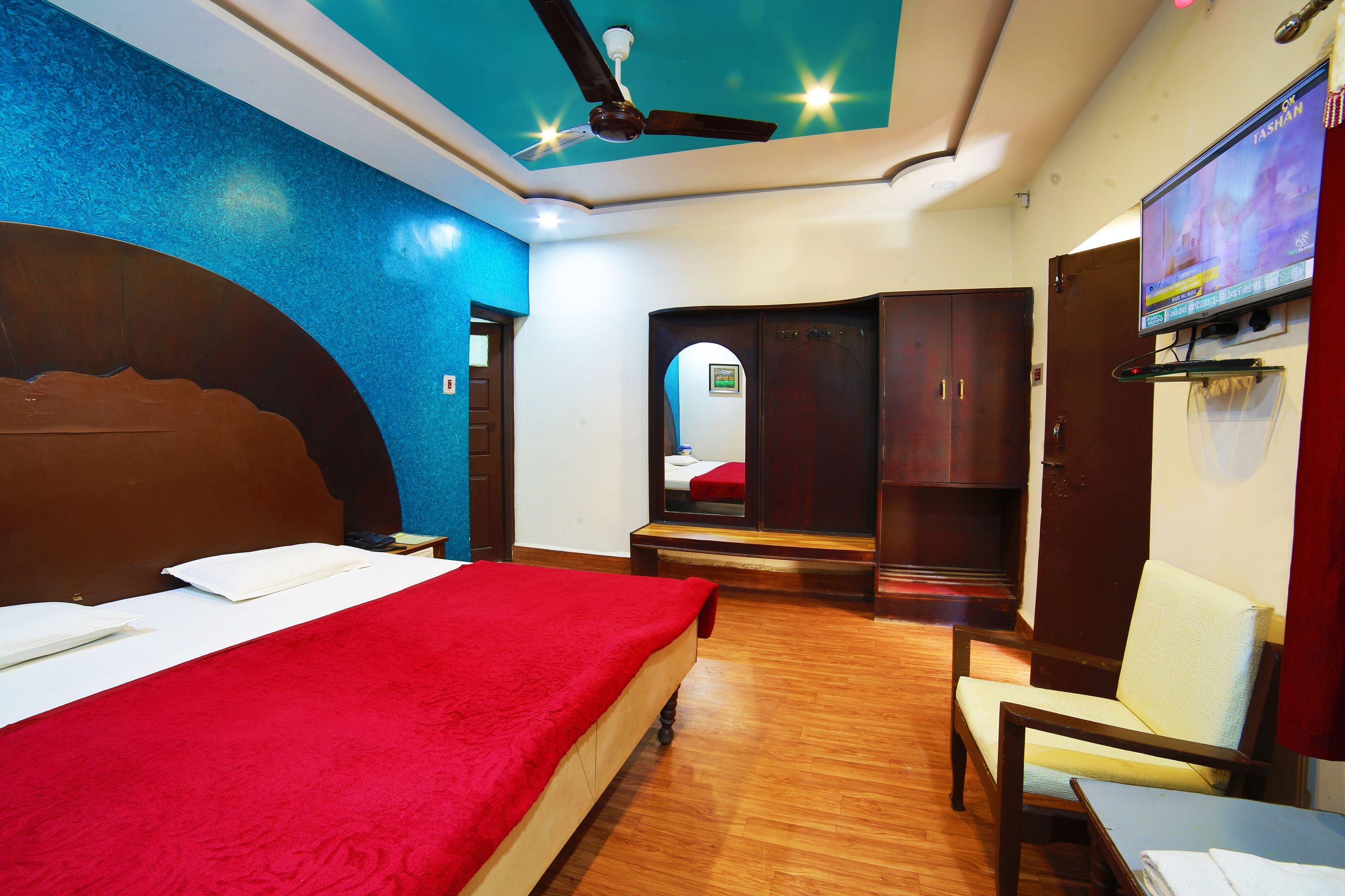 Hotel Hillock, Mount Abu  2023 Updated Prices, Deals