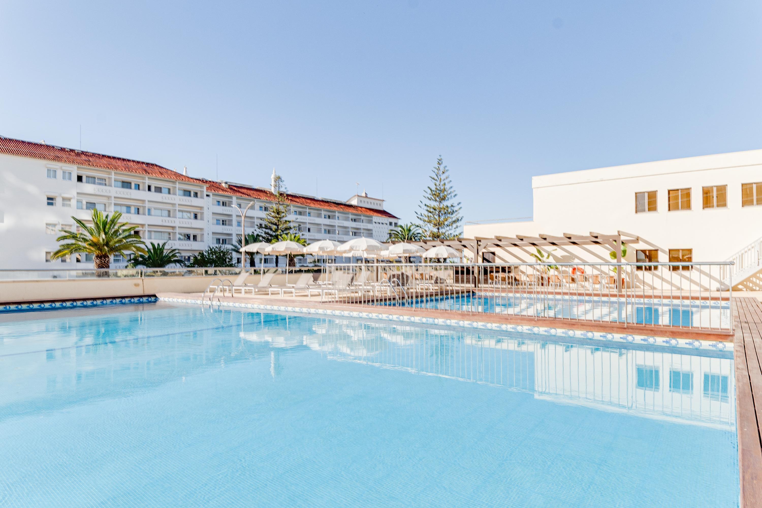 Yellow Praia Monte Gordo in Algarve - Book on Hotels.com