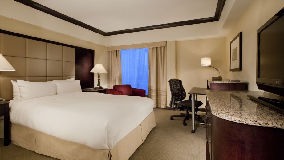 Hotel Bonaventure Montreal Montreal Compare Deals