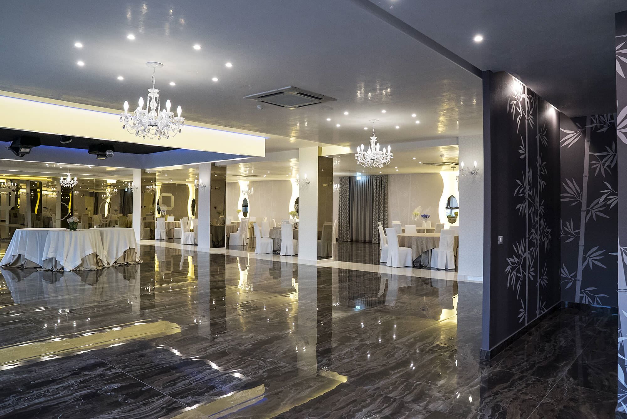 Barletta Hotels: 245 Cheap Barletta Hotel Deals, image size:2000x1336