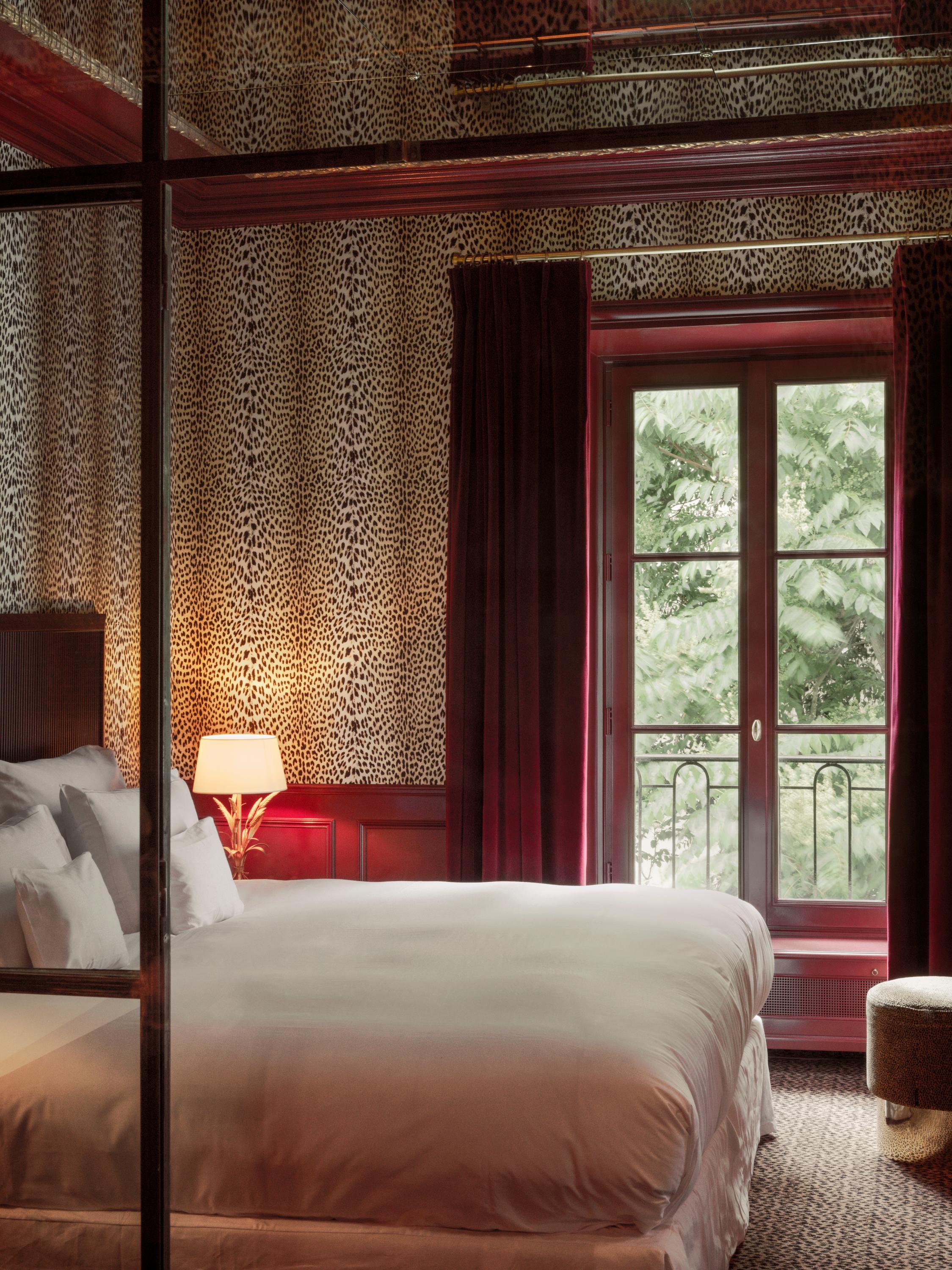 Particulier Montmartre, Paris | HotelsCombined