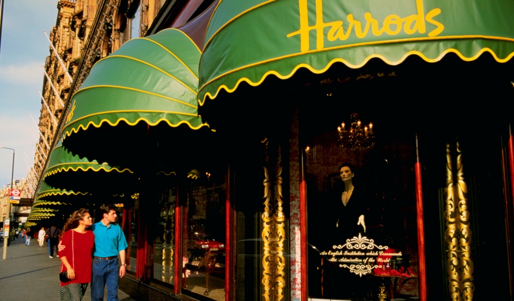 Harrods in London, sightseeing guide