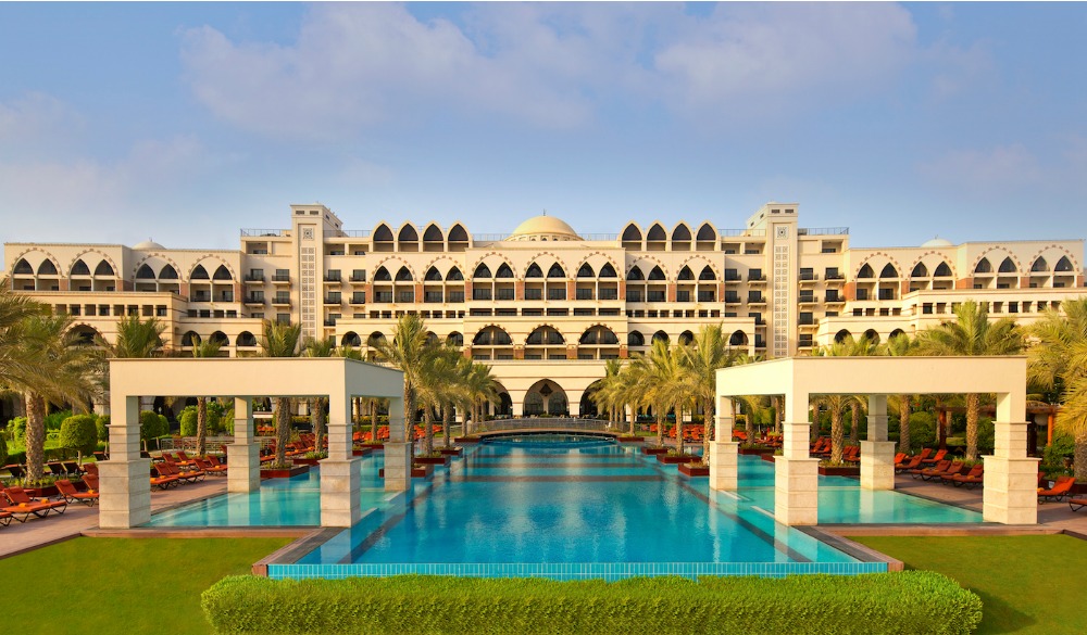 Jumeirah Zabeel Saray pool