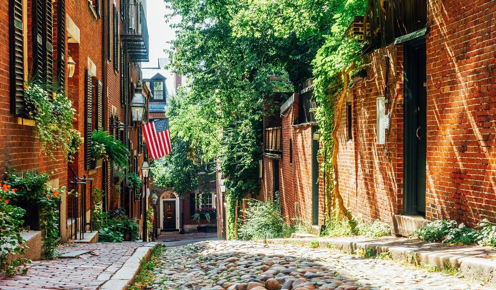 Acorn St. Typical street in Boston, part of The Boston National Historical Park