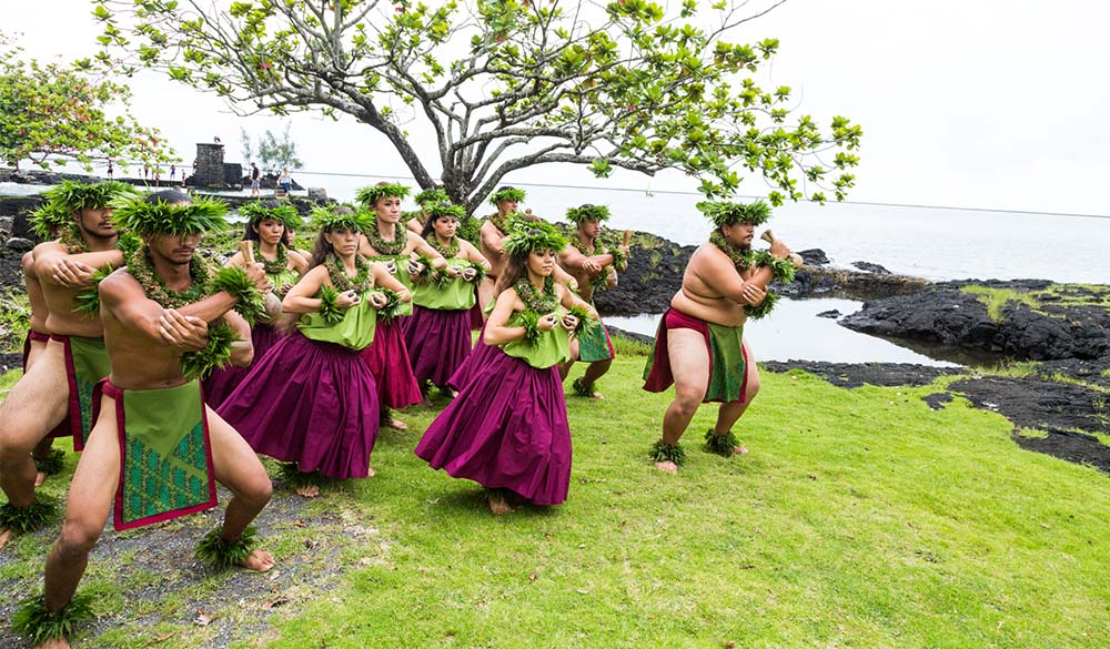 Hawaii traditional dance