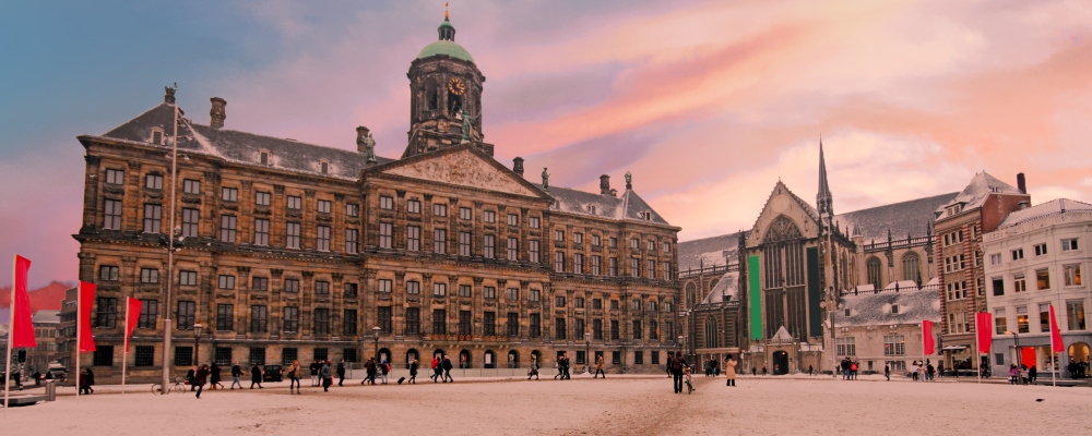 Snowy Damsquare