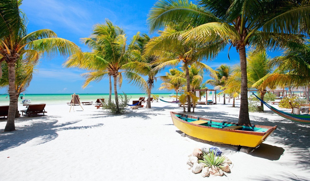 Isla Holbox shutterstock-81081031