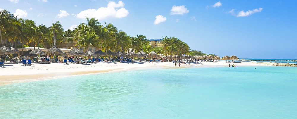 christmas beach vacations in Palm Beach, Aruba