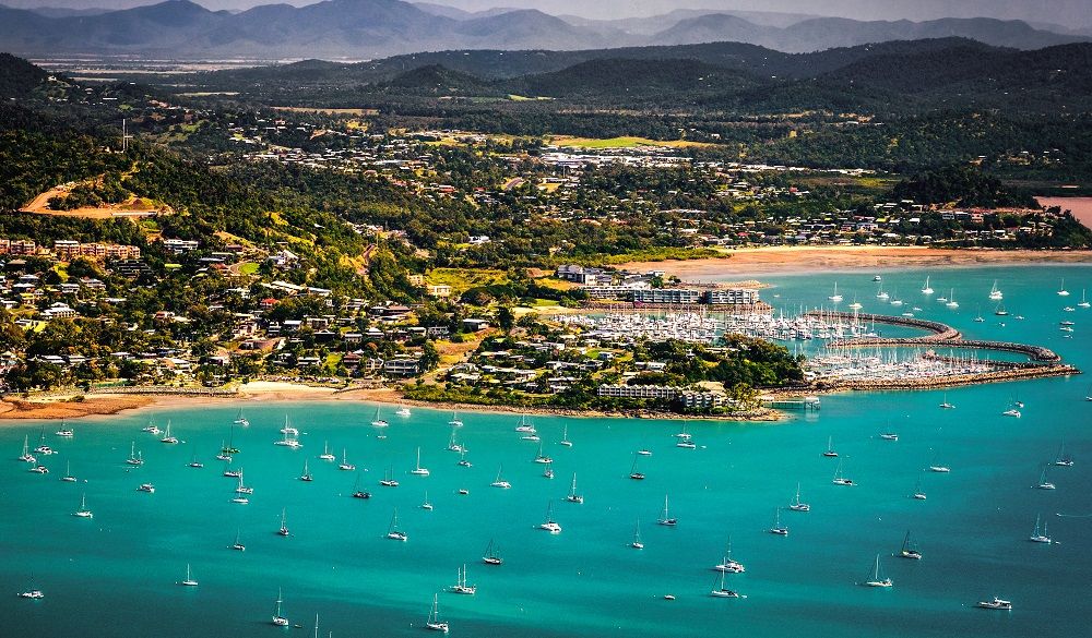 Boats around Airlie Beach